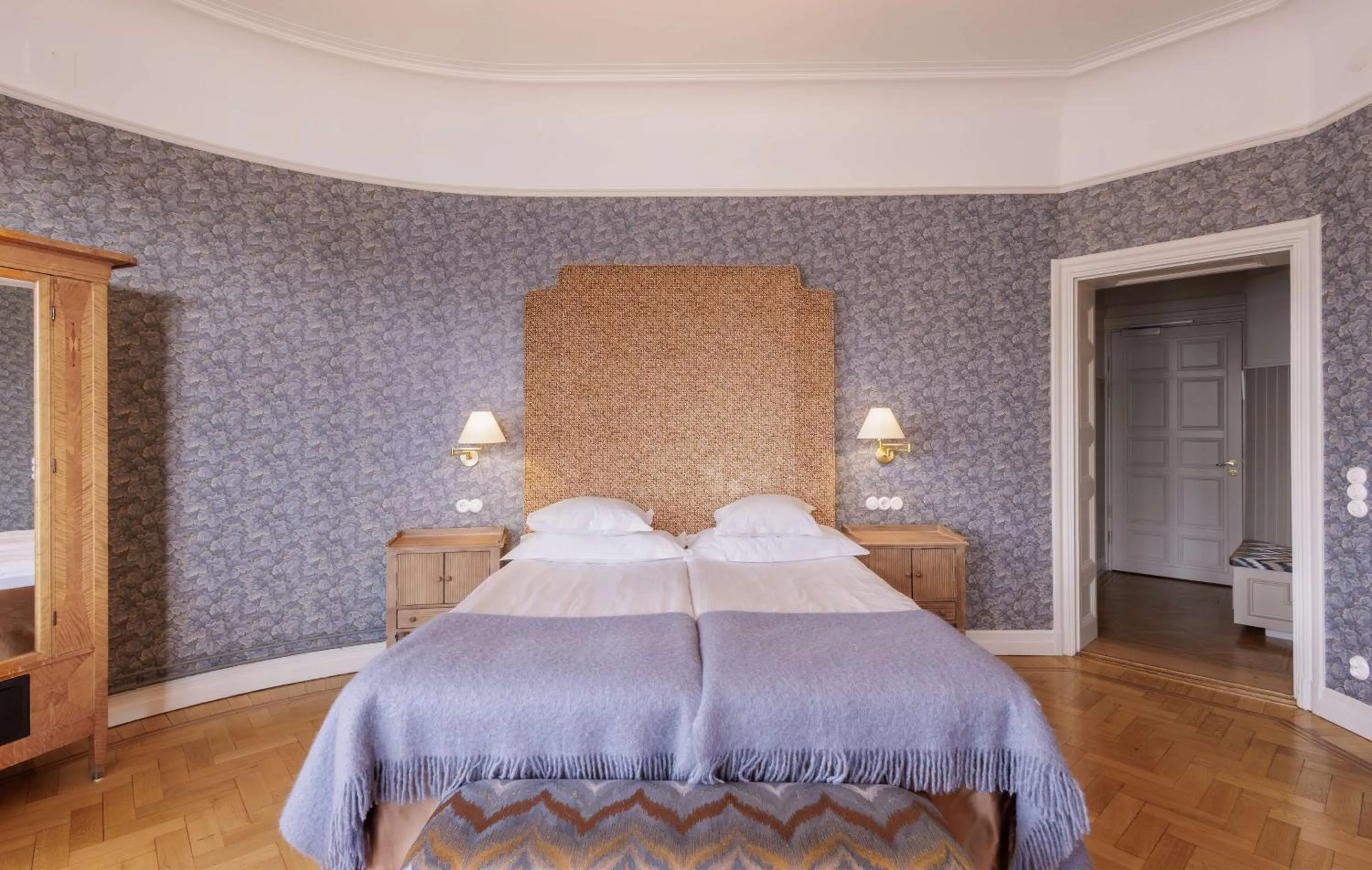 Photo of the whole room, Bed in Hotel Esplanade, BW Signature Collection