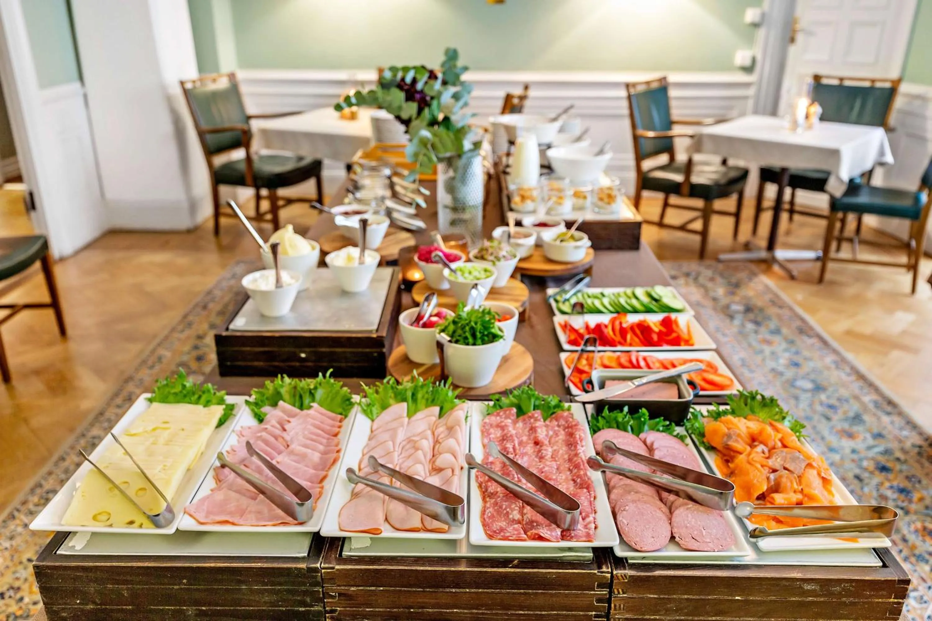 Food and drinks in Hotel Esplanade, BW Signature Collection