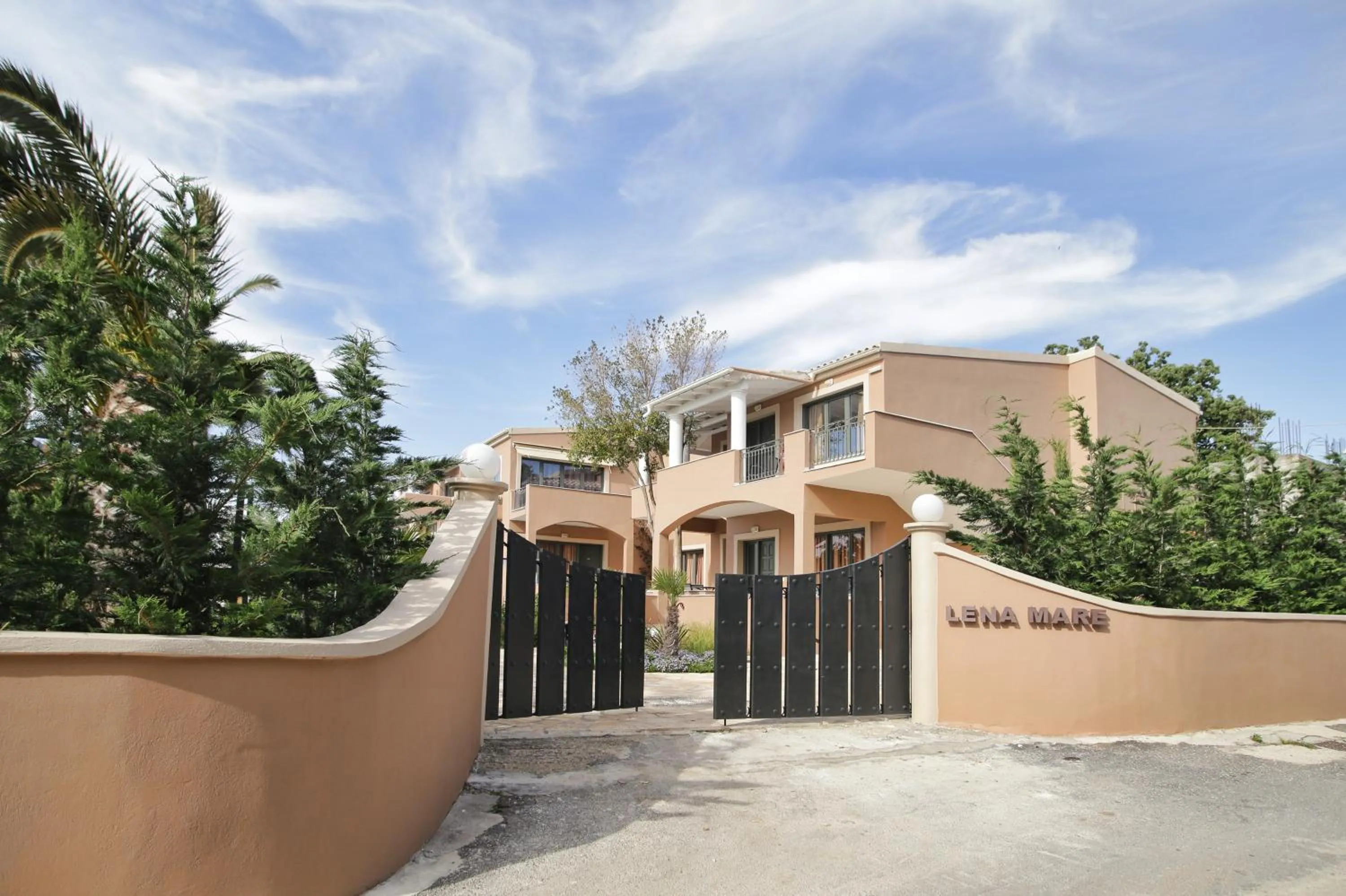 Facade/entrance in Lena Mare Boutique Hotel