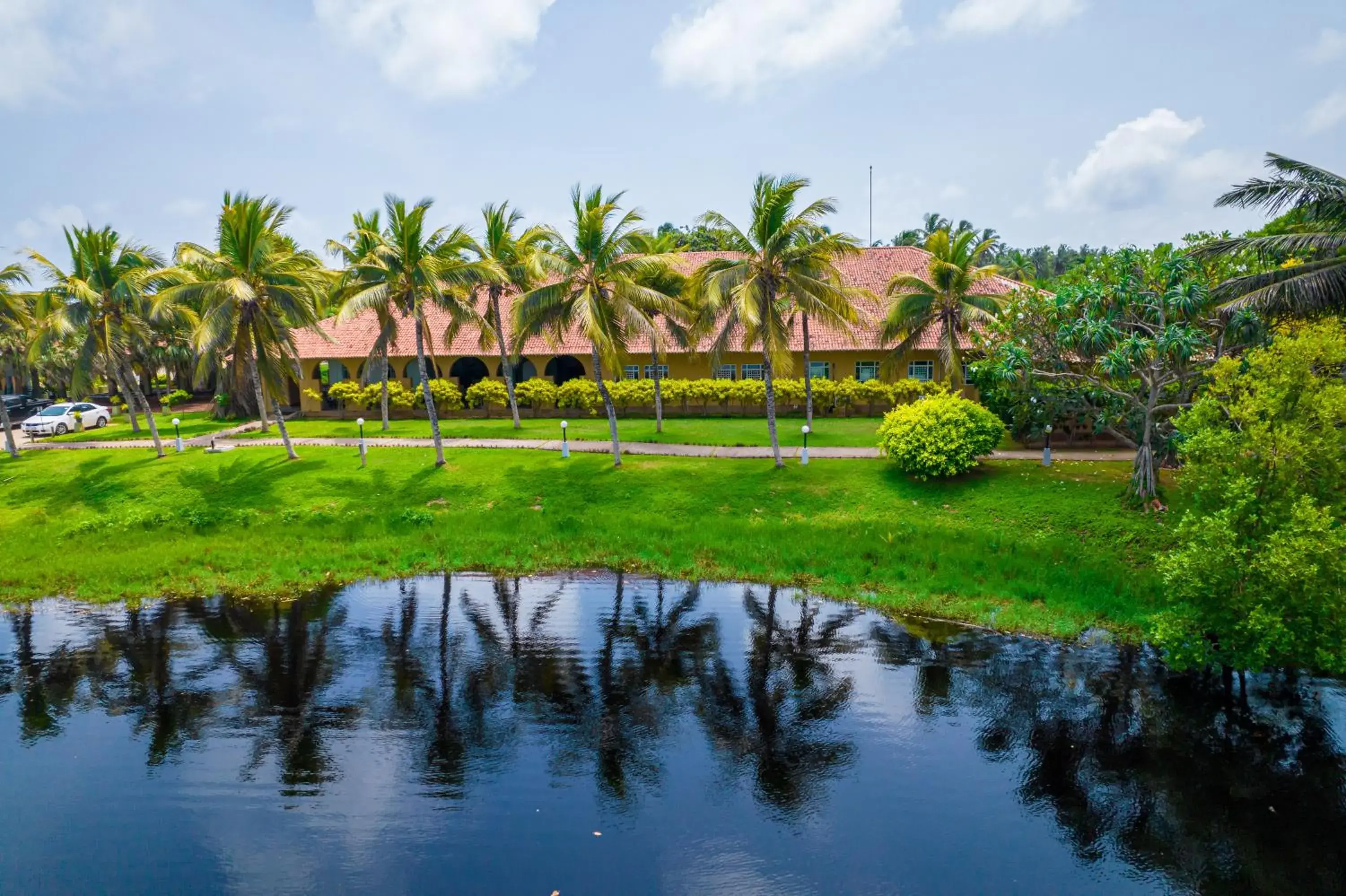 Property building in Club Palm Bay Property building in Club Palm Bay