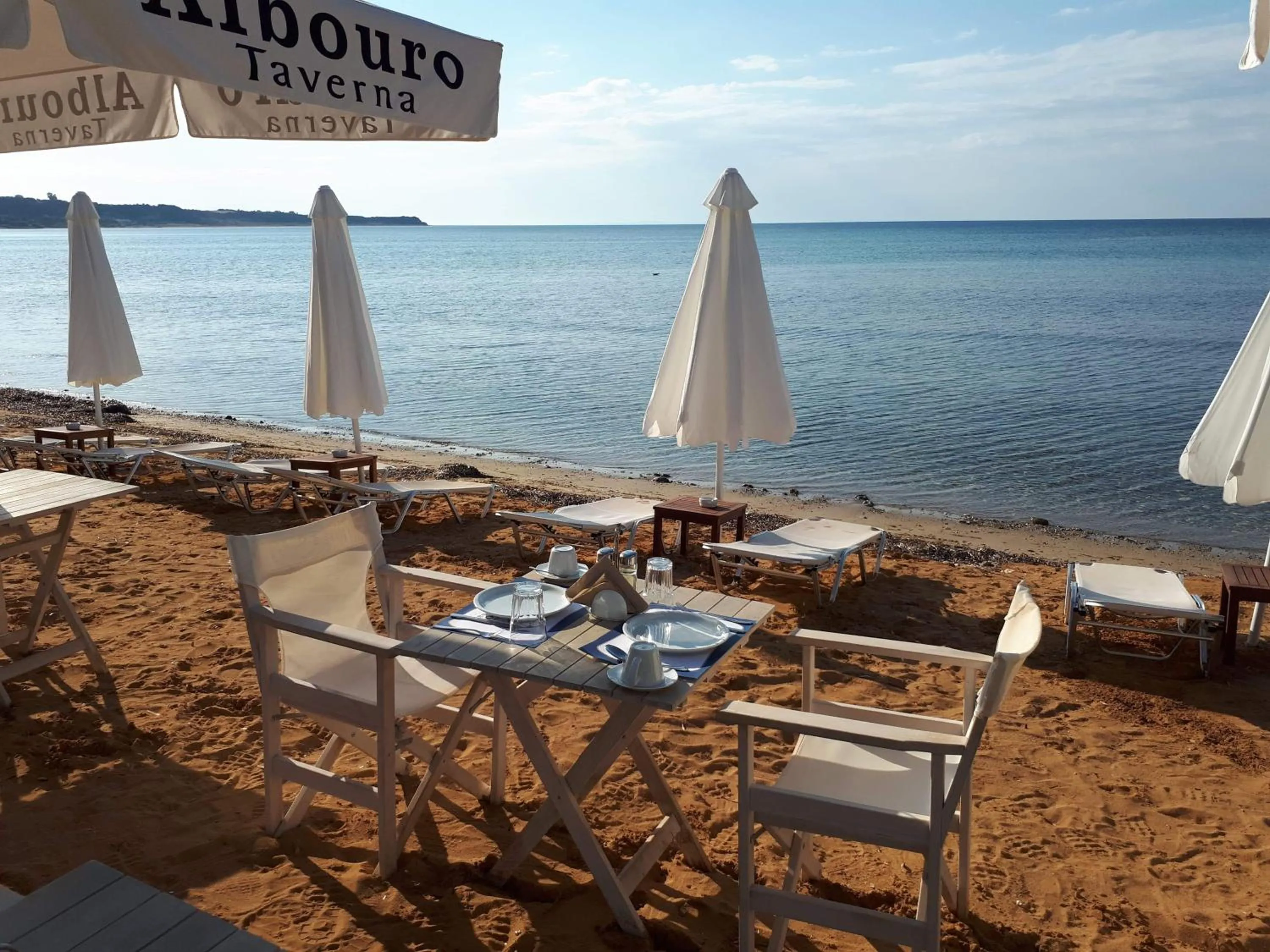 Albouro seafront apartments