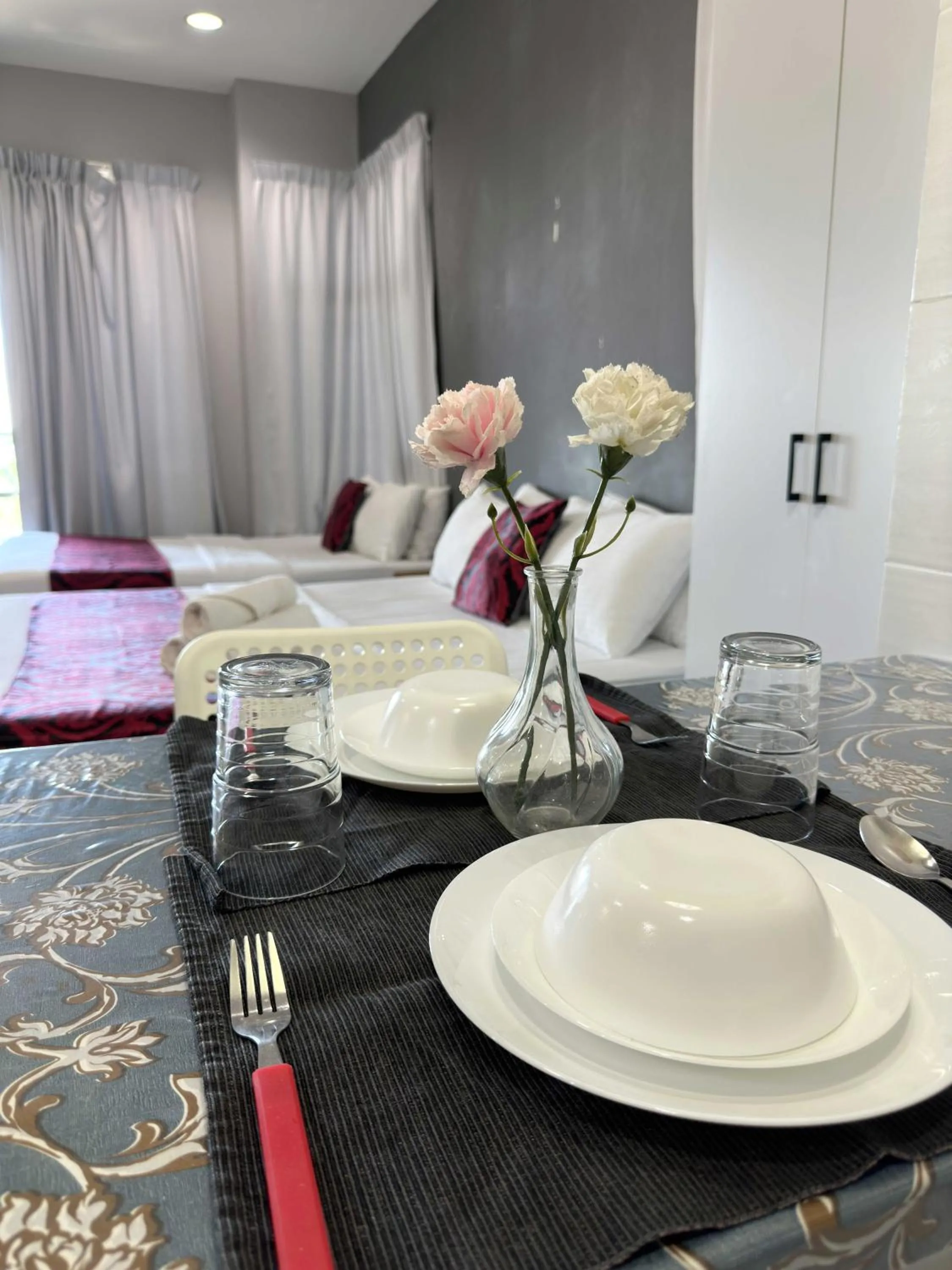 Dining area in Cahaya Qaira Homestay @ D'Perdana Kota Bharu