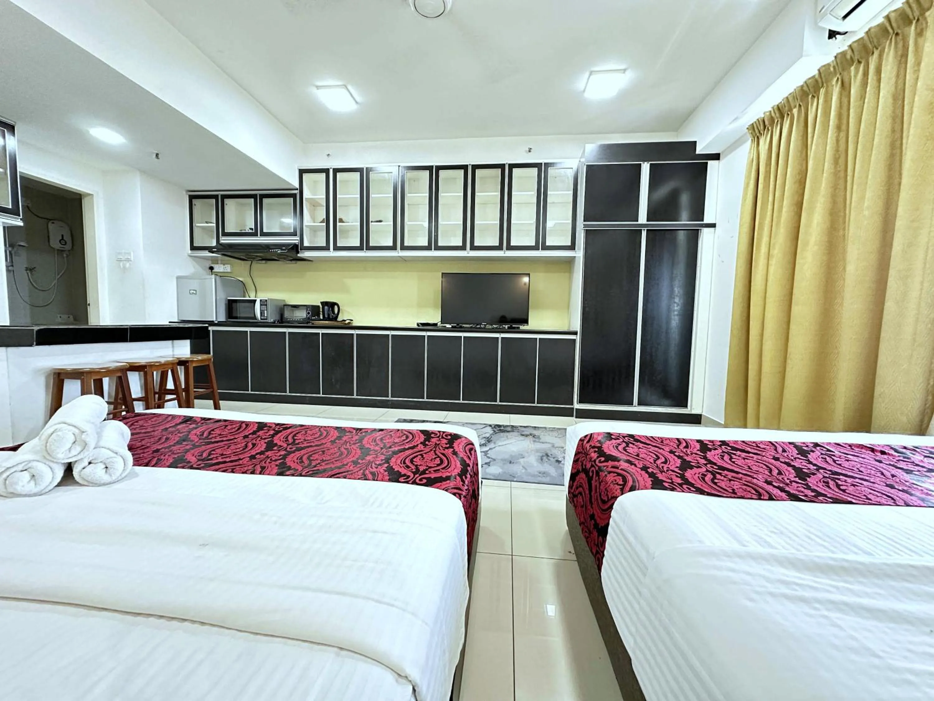 TV and multimedia, Bed in Cahaya Qaira Homestay @ D'Perdana Kota Bharu