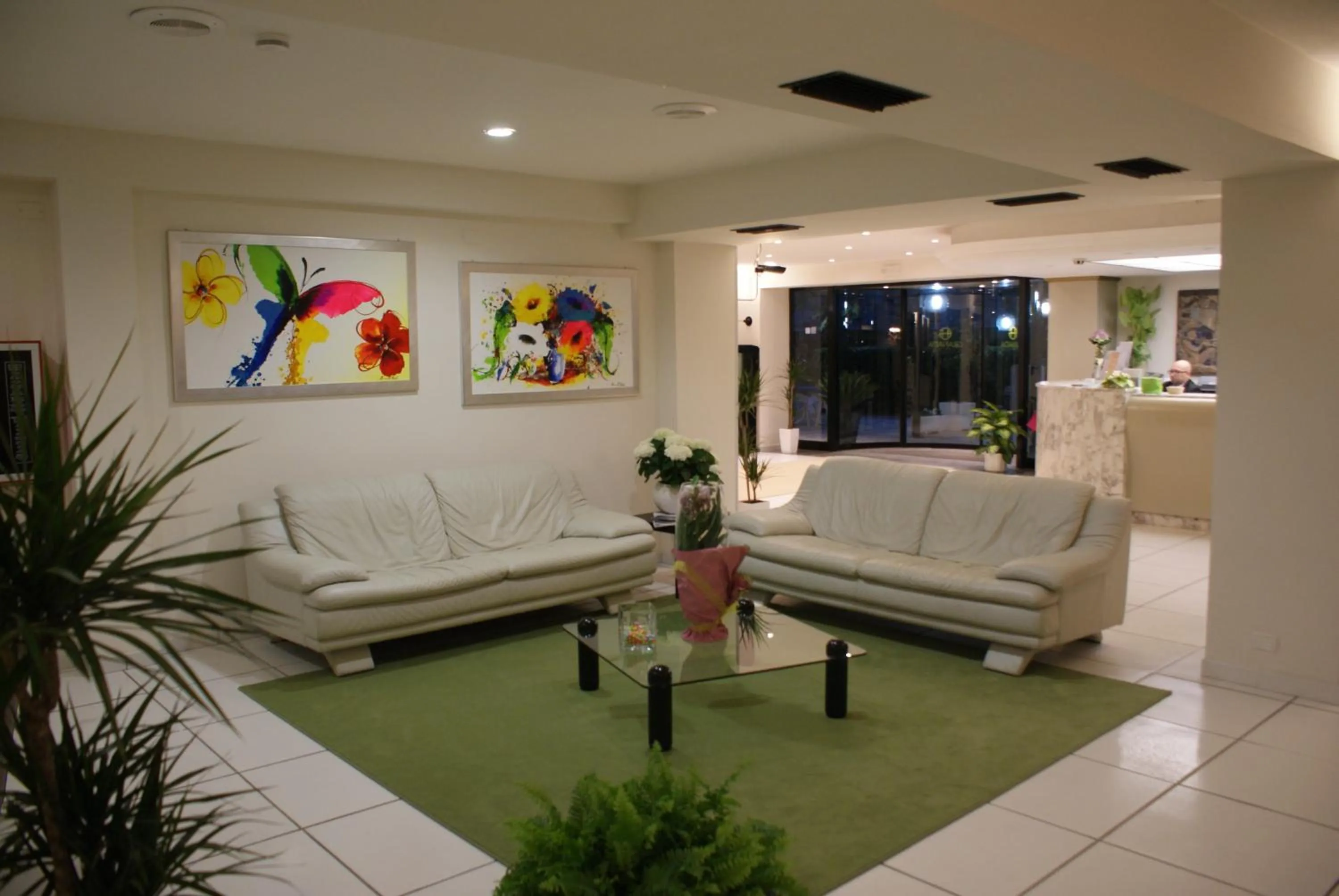 Lobby or reception in Hotel Granada