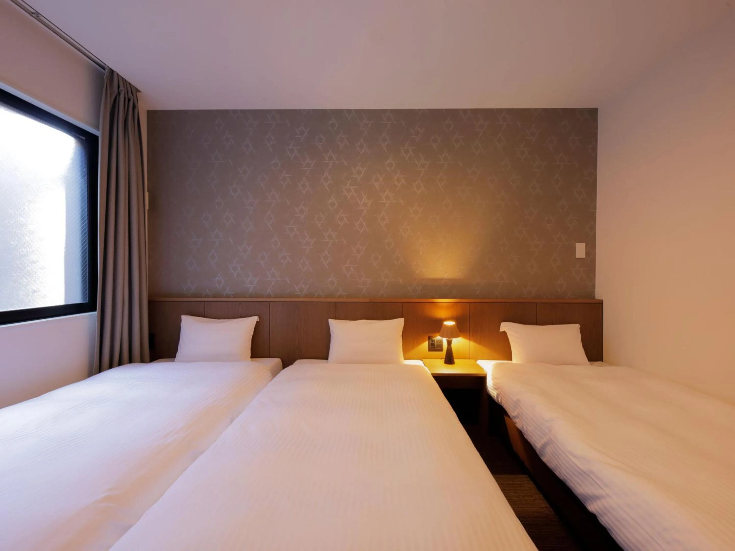 Photo of the whole room, Bed in Smart Place Inn Kyoto Nijojo Horikawa