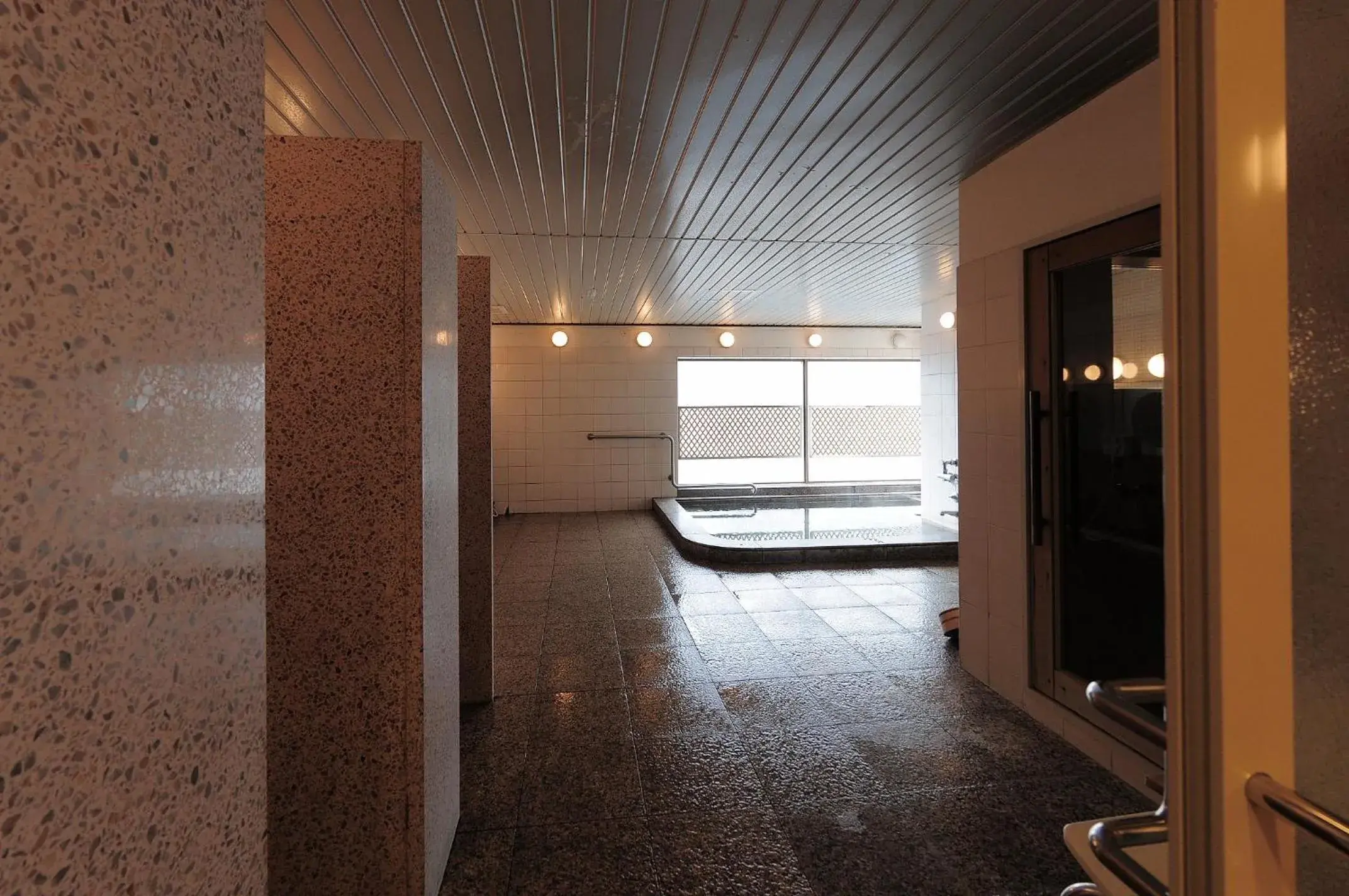 Hot Spring Bath, Bed in Takarazuka Washington Hotel Hot Spring Bath, Bed in Takarazuka Washington Hotel