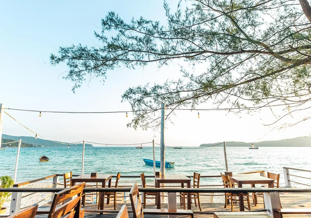 Restaurant/places to eat in Sara Resort