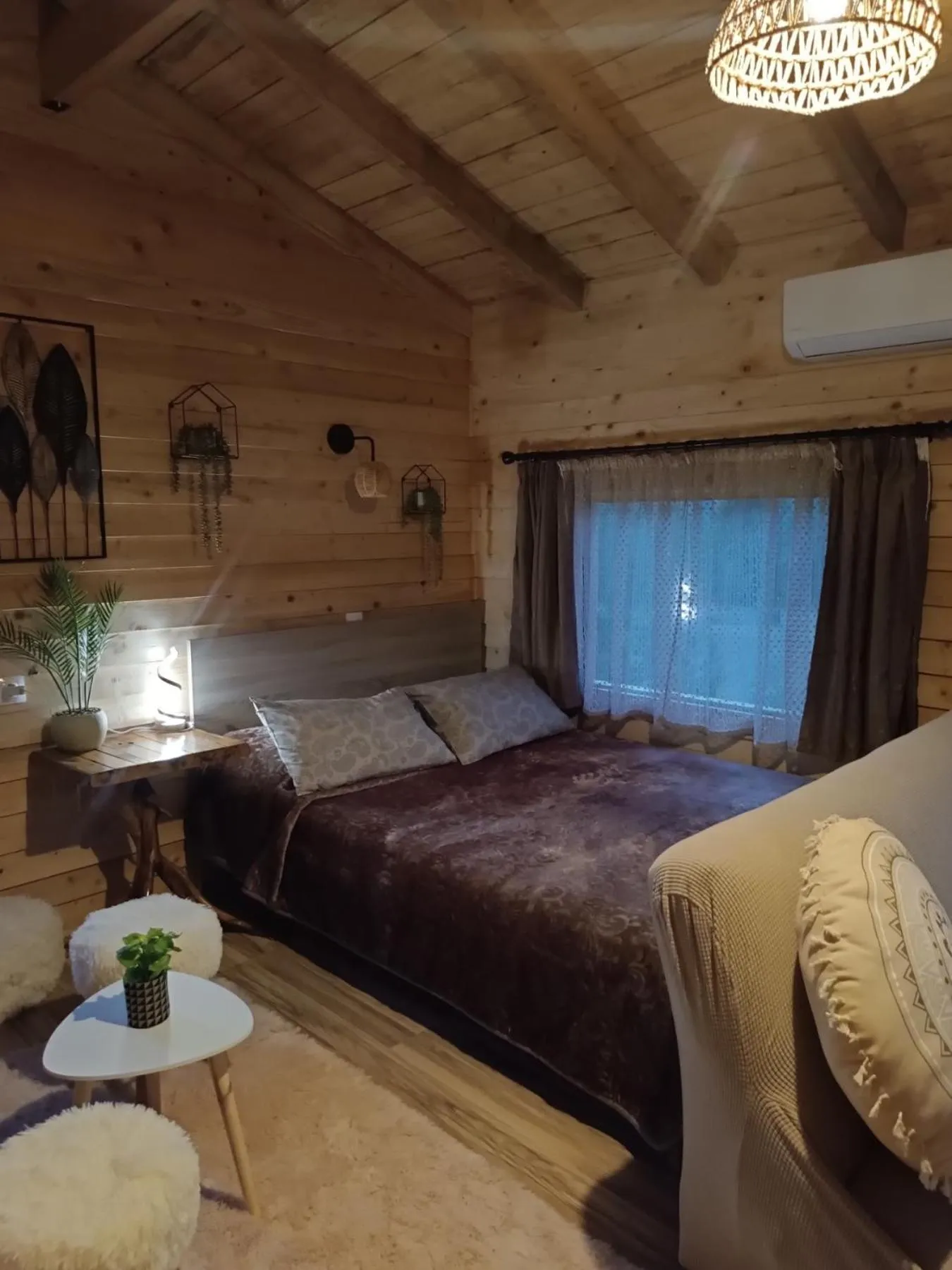 Bed in La Moara Boutique Hotel