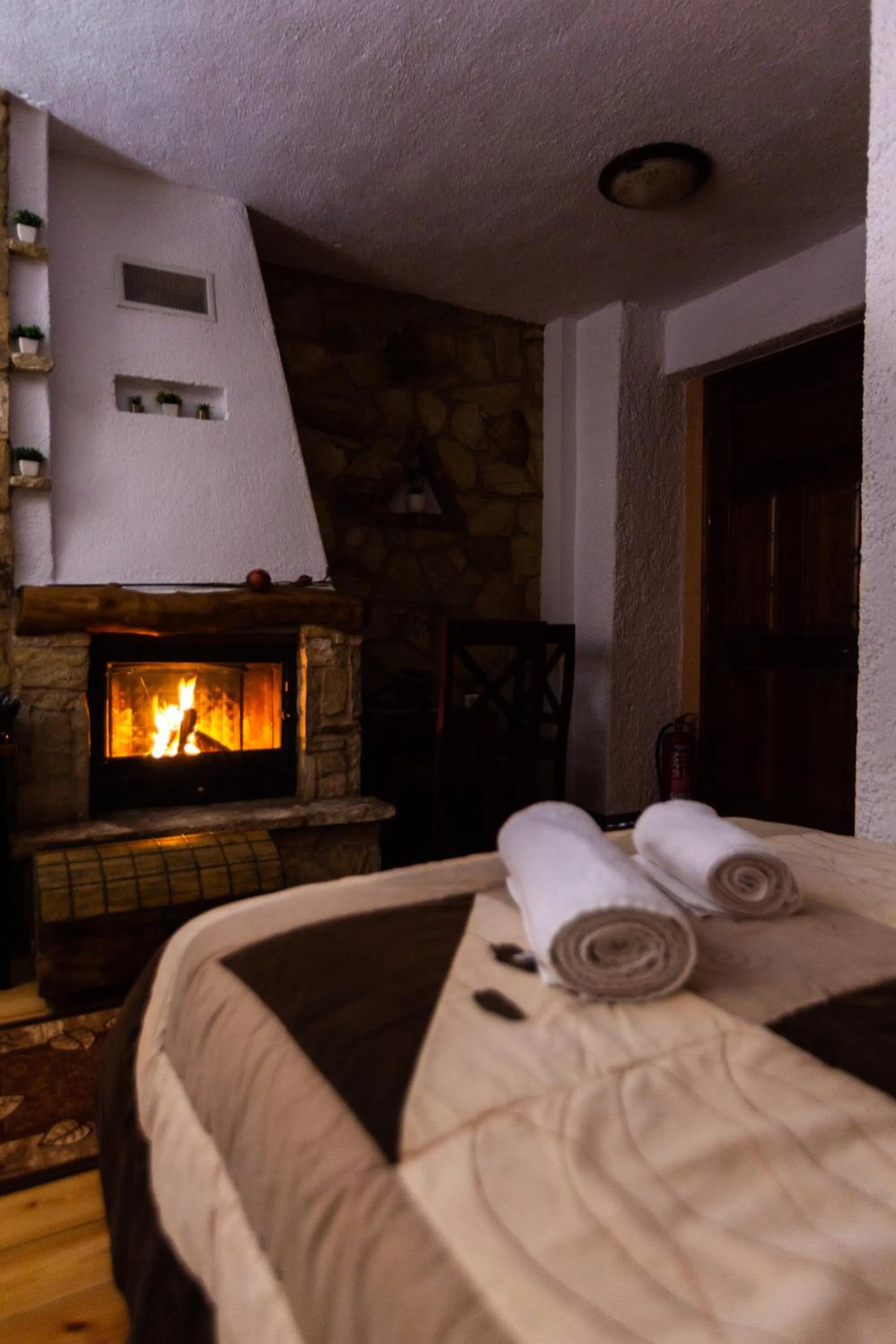 Bed in La Moara Boutique Hotel