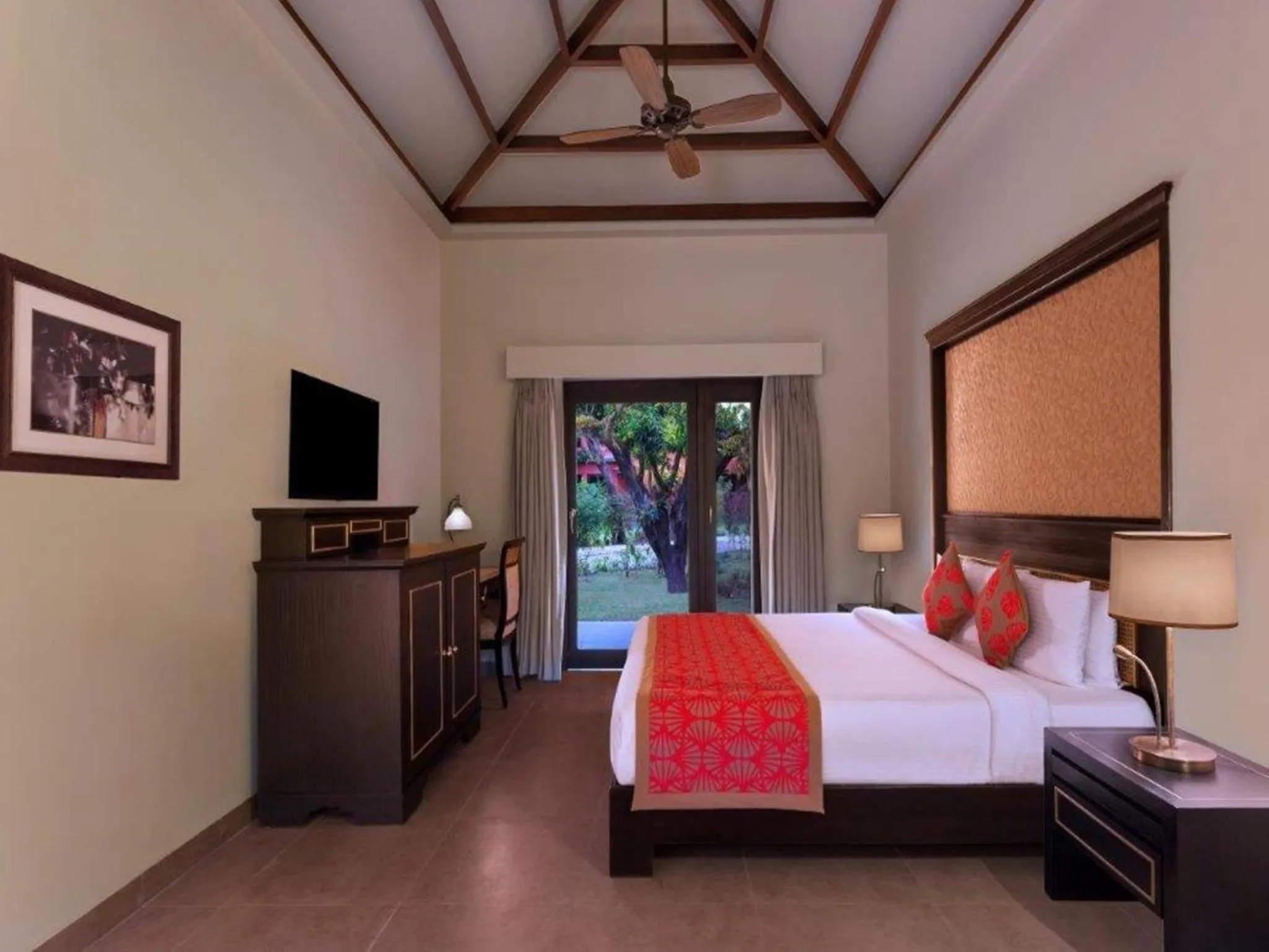 Bedroom, Bed in Taj Corbett Resort and Spa Uttarakhand
