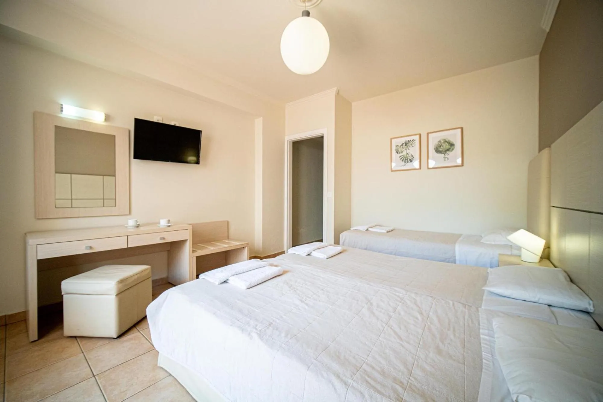 Photo of the whole room, Bed in Antonia Apartments