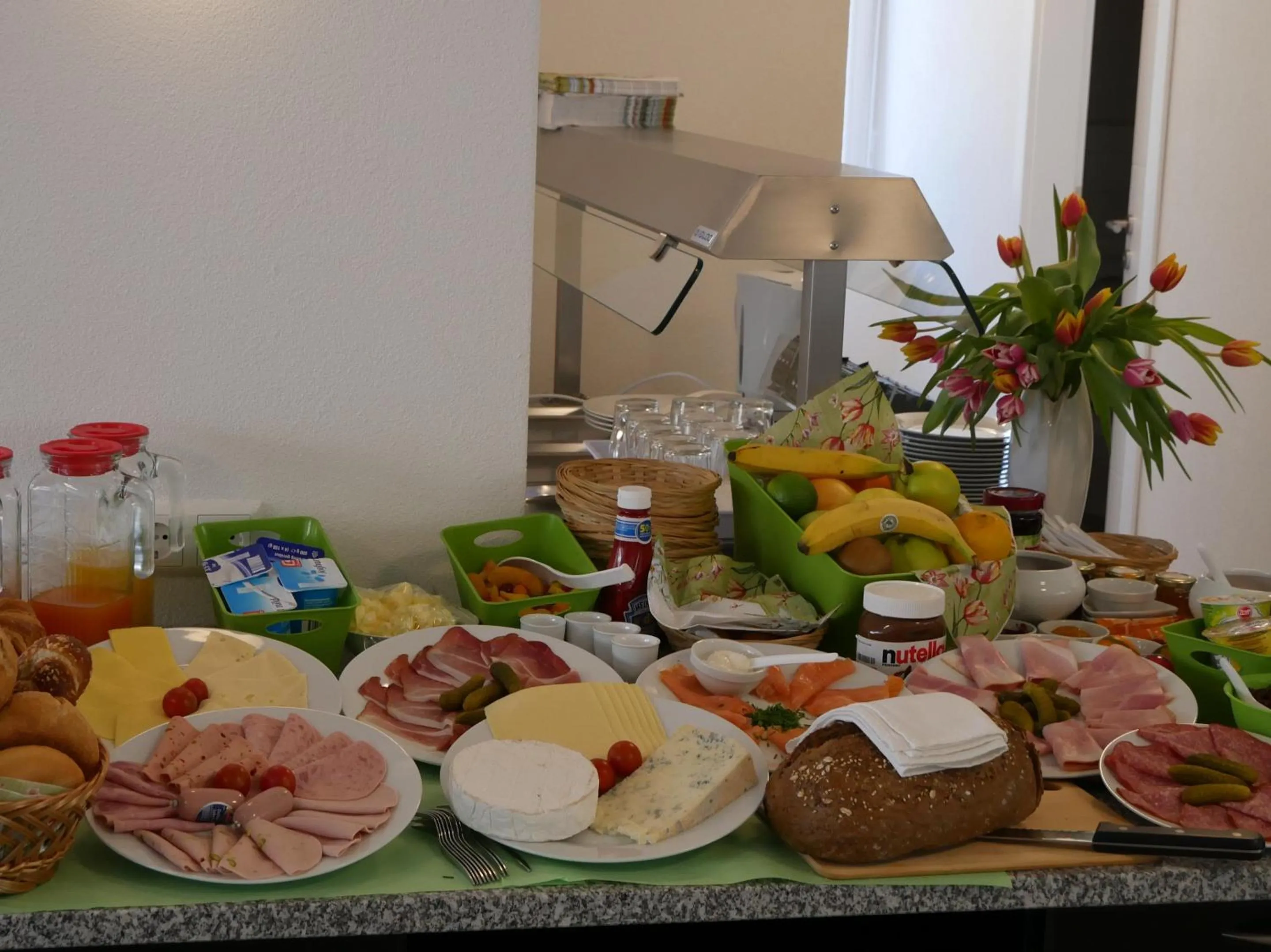 Breakfast in Hotel & Mühlenapartments