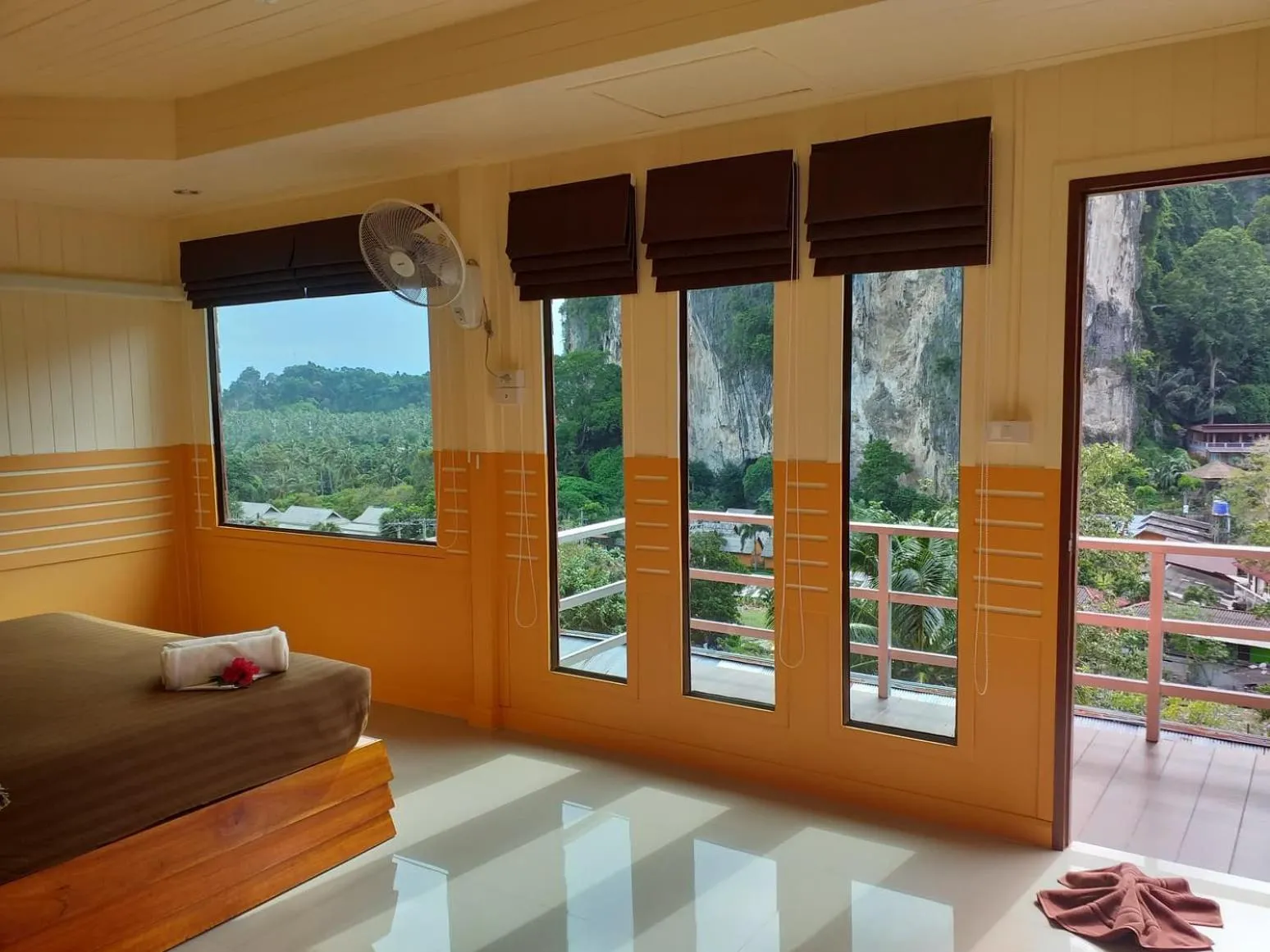 Balcony/Terrace, Bed in Railay Hilltop
