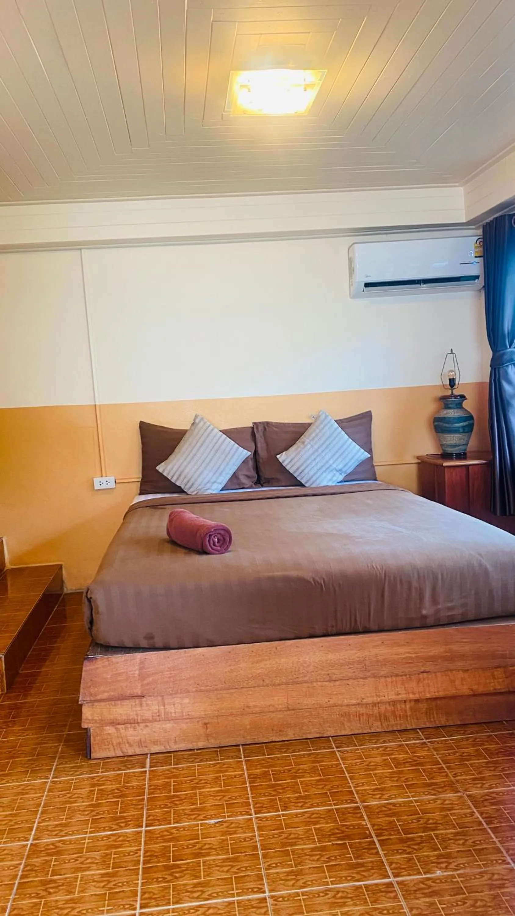 Bed in Railay Hilltop