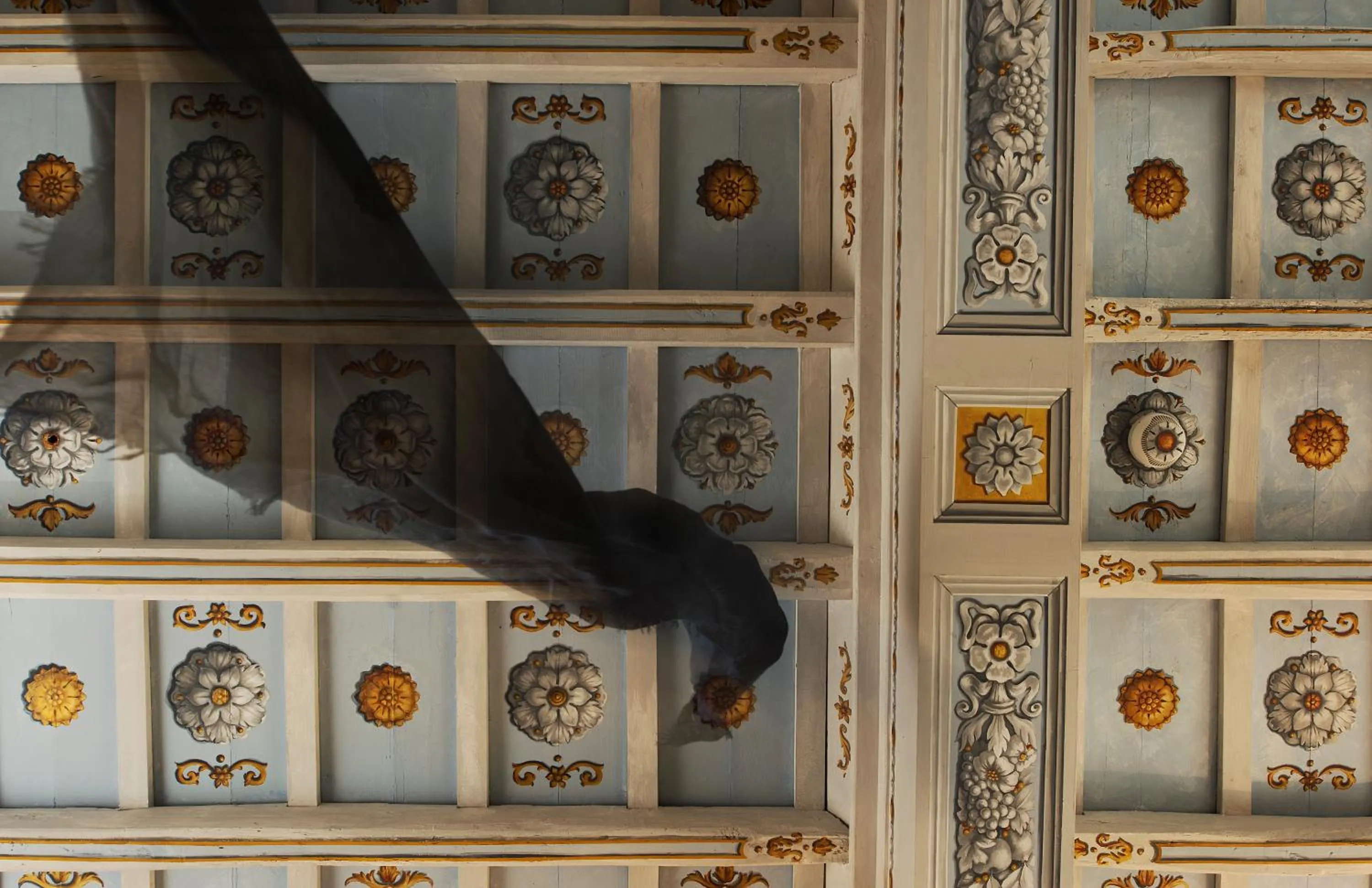 Decorative detail in Palazzo Caruso