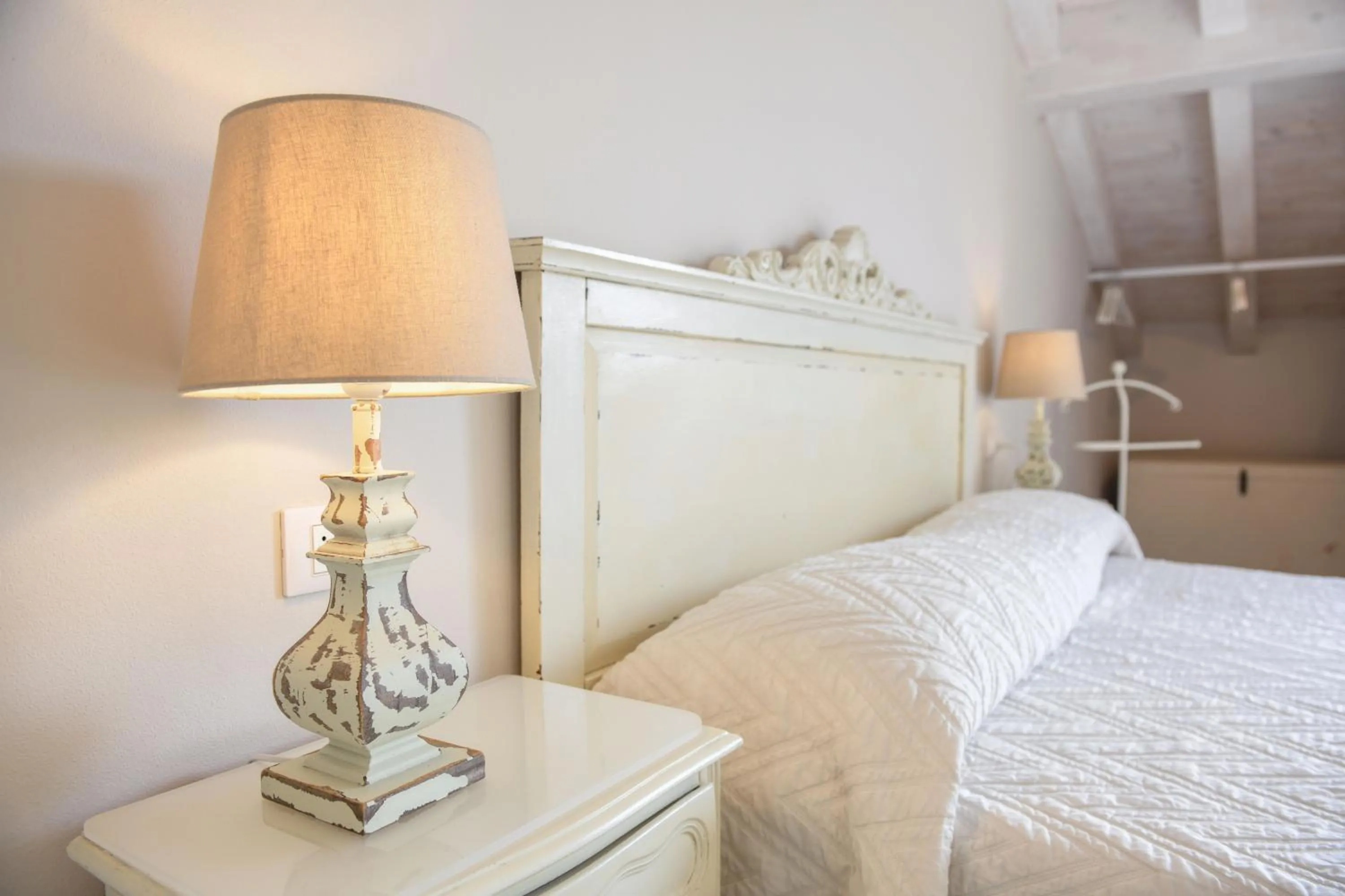 Bed in Le Rêve - Lake view rooms