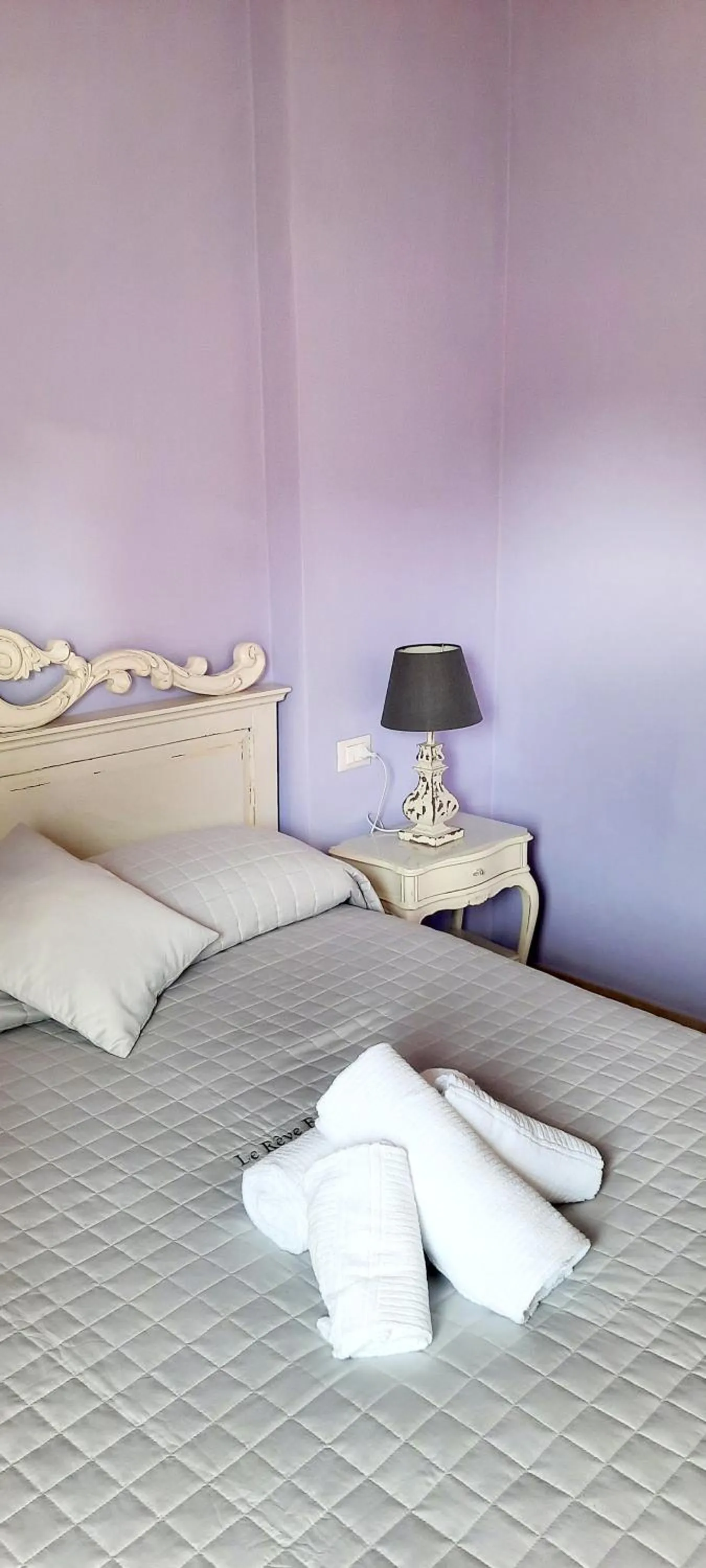 Bed in Le Rêve - Lake view rooms