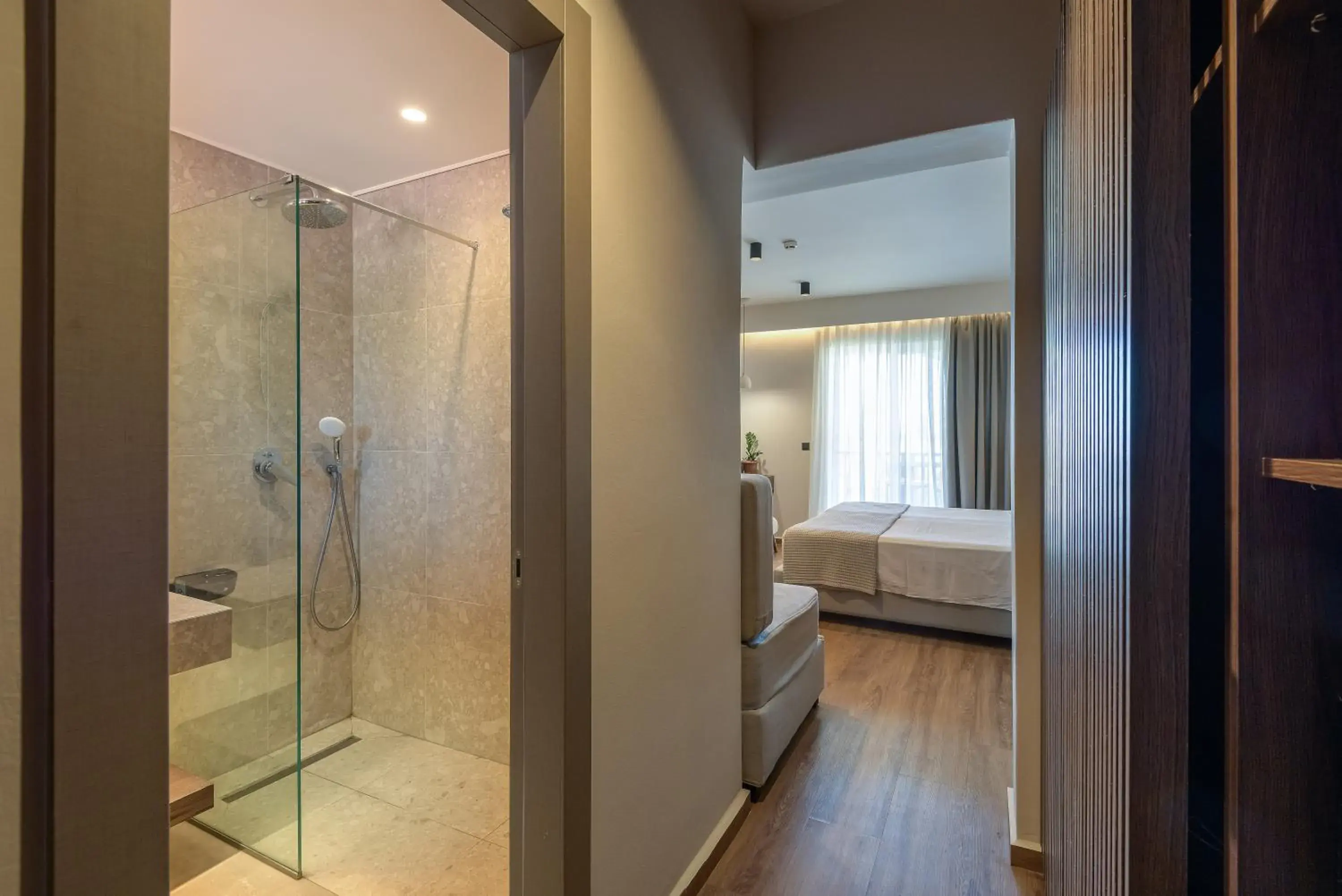 Photo of the whole room, Bed in Kalimera Mare Photo of the whole room, Bed in Kalimera Mare