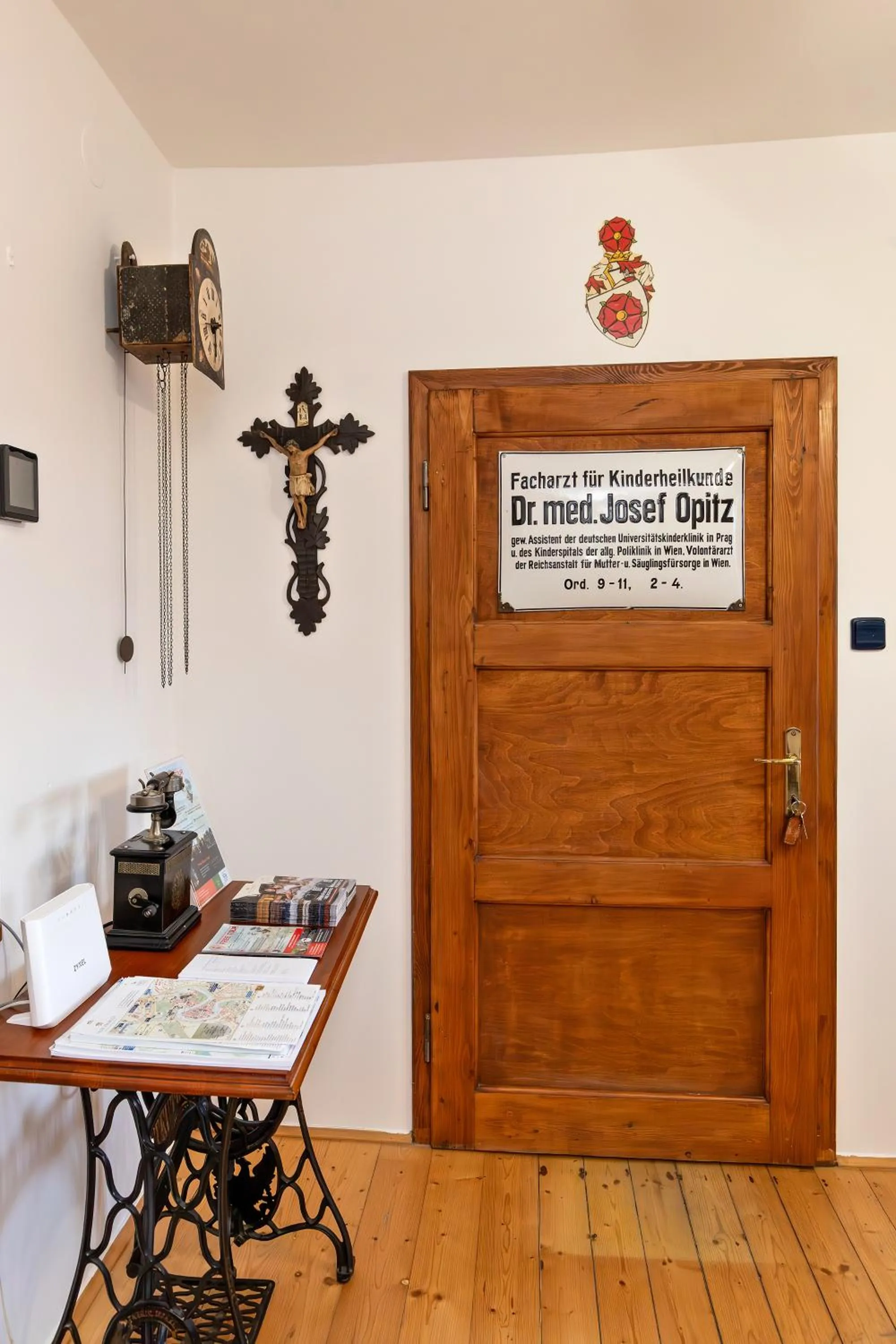 Communal kitchen in Pension Nostalgie - Minihotel