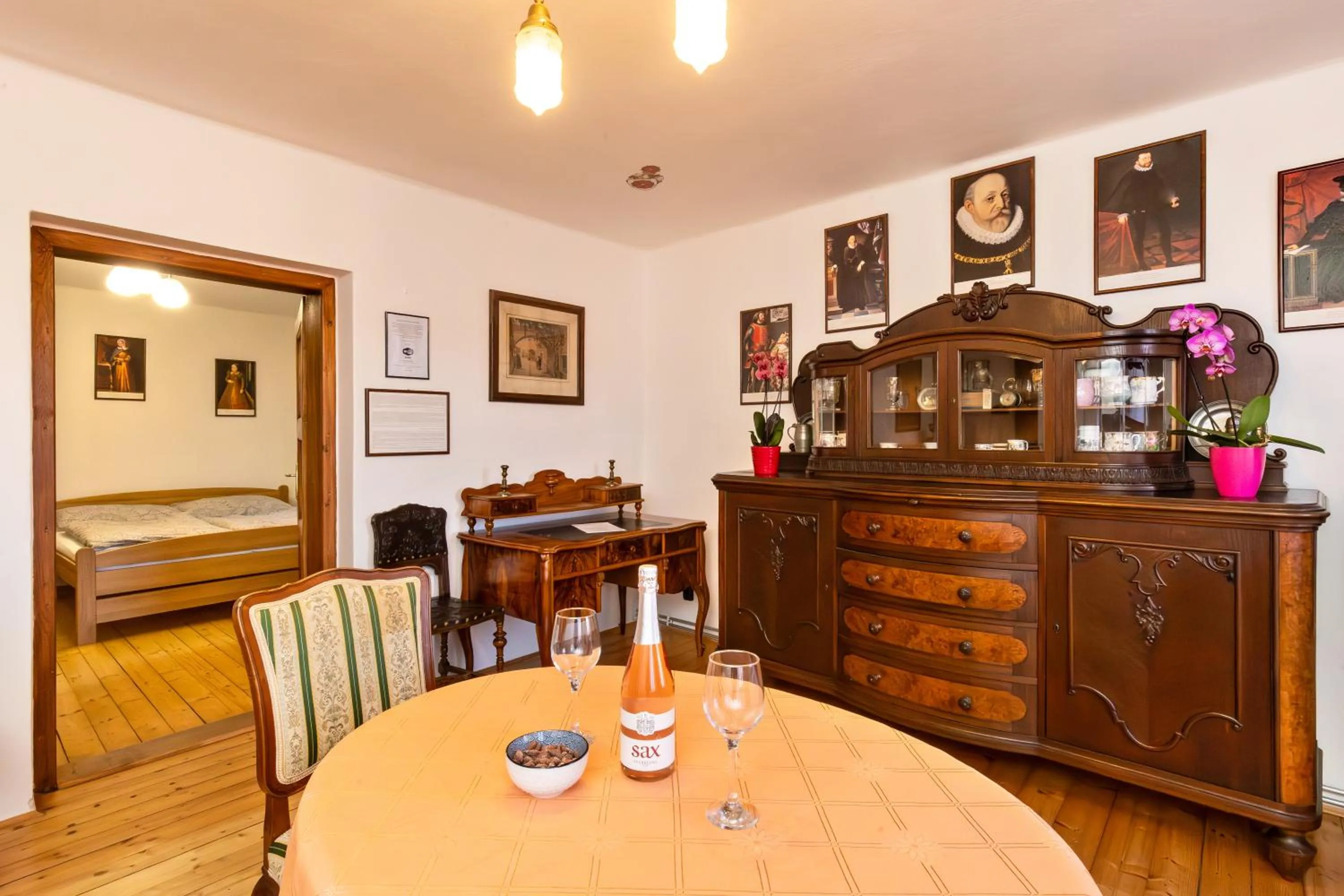 Living room in Pension Nostalgie - Minihotel