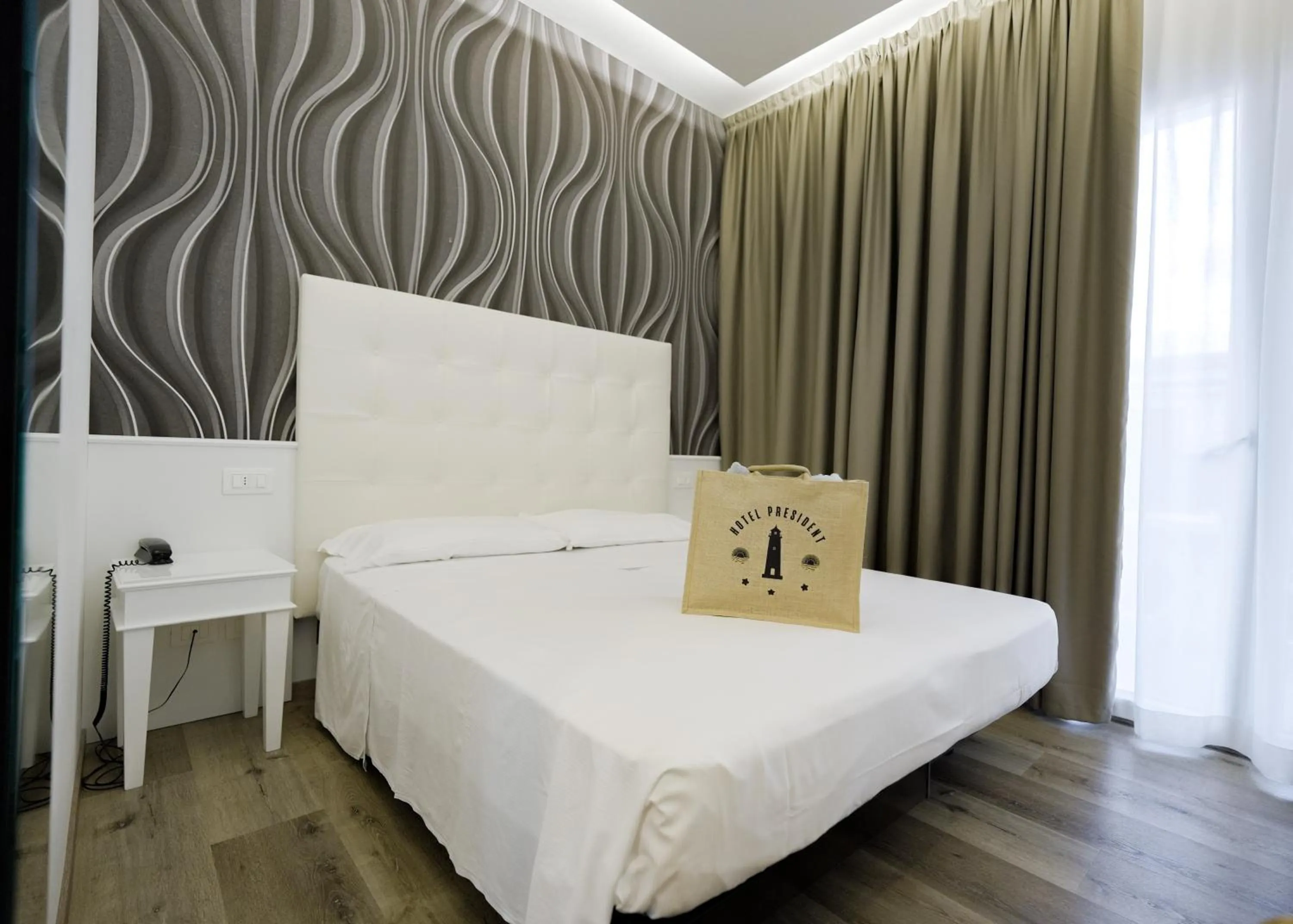 Bed in Hotel President