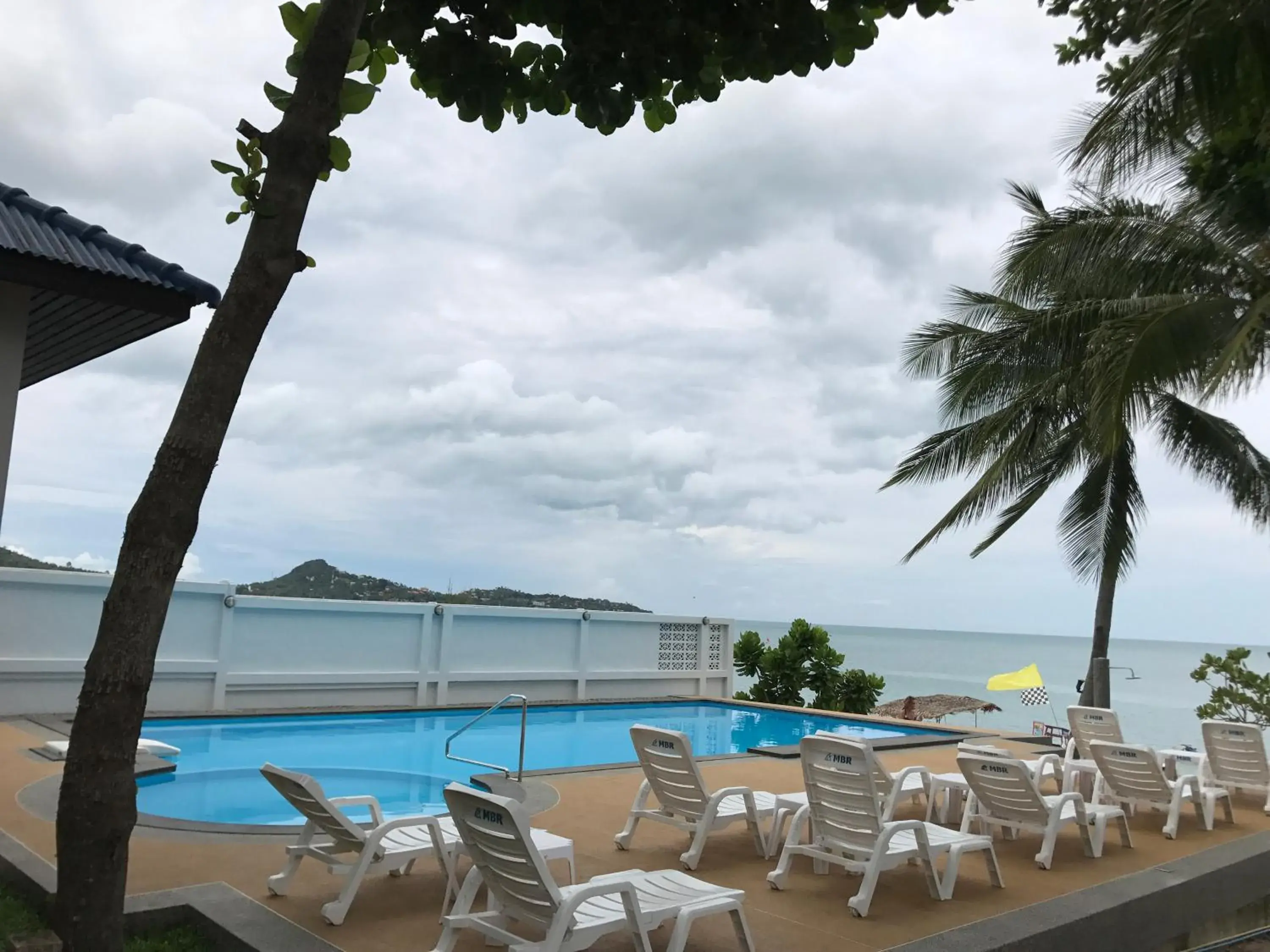 Pool view in Marina Beach Resort - SHA Extra Plus Pool view in Marina Beach Resort - SHA Extra Plus