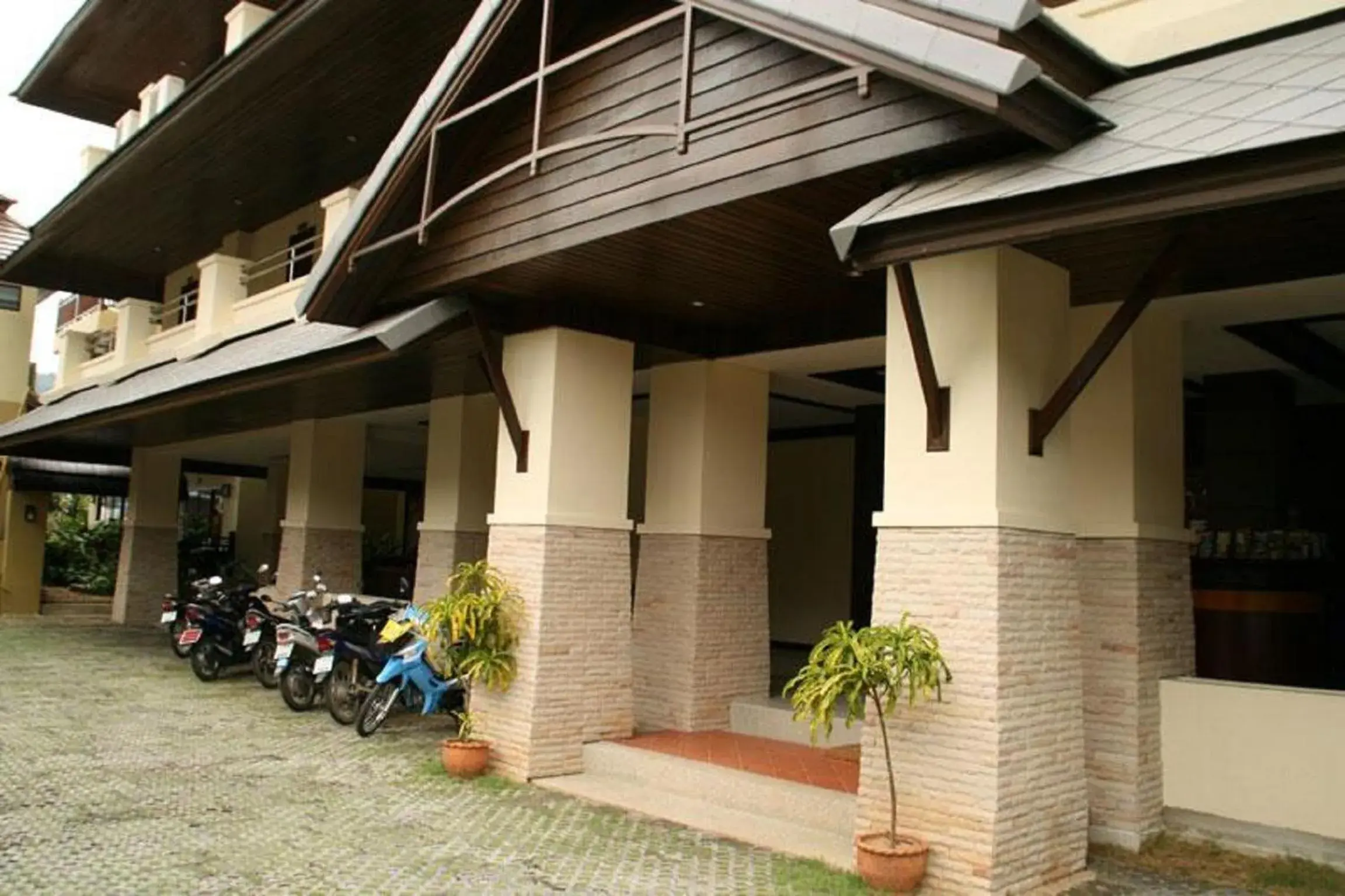 Facade/entrance in Marina Beach Resort - SHA Extra Plus Facade/entrance in Marina Beach Resort - SHA Extra Plus