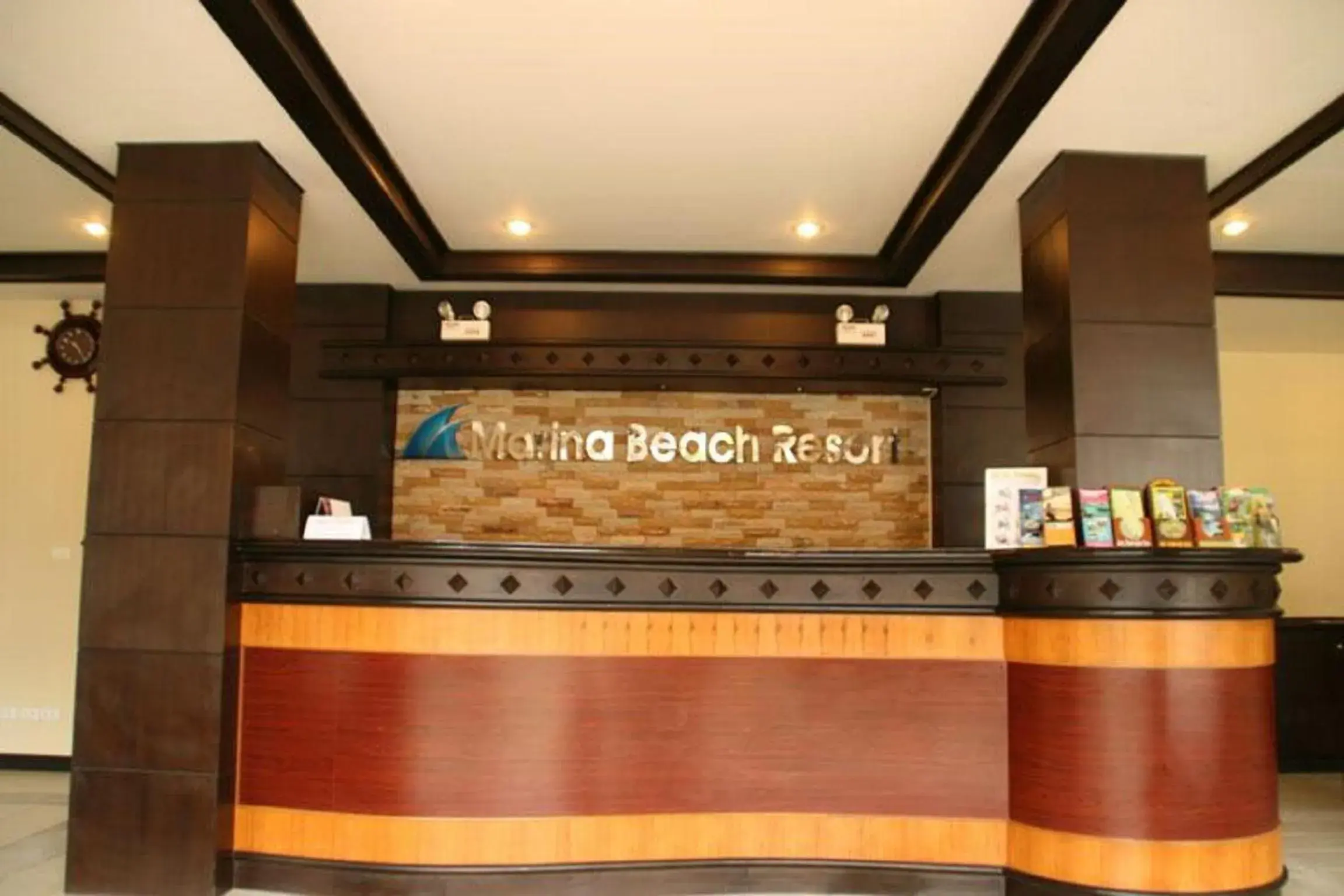 Lobby or reception in Marina Beach Resort - SHA Extra Plus Lobby or reception in Marina Beach Resort - SHA Extra Plus