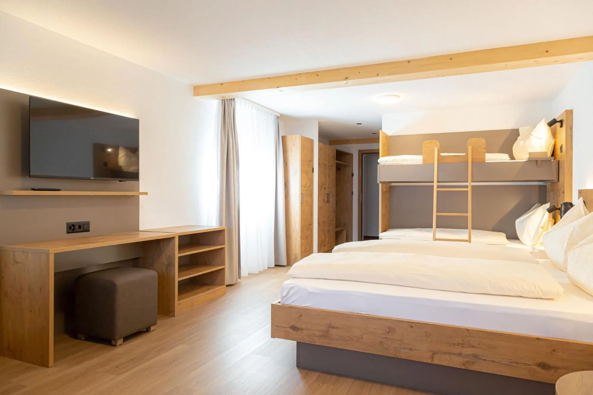 Photo of the whole room, Bed in Hotel Olympica