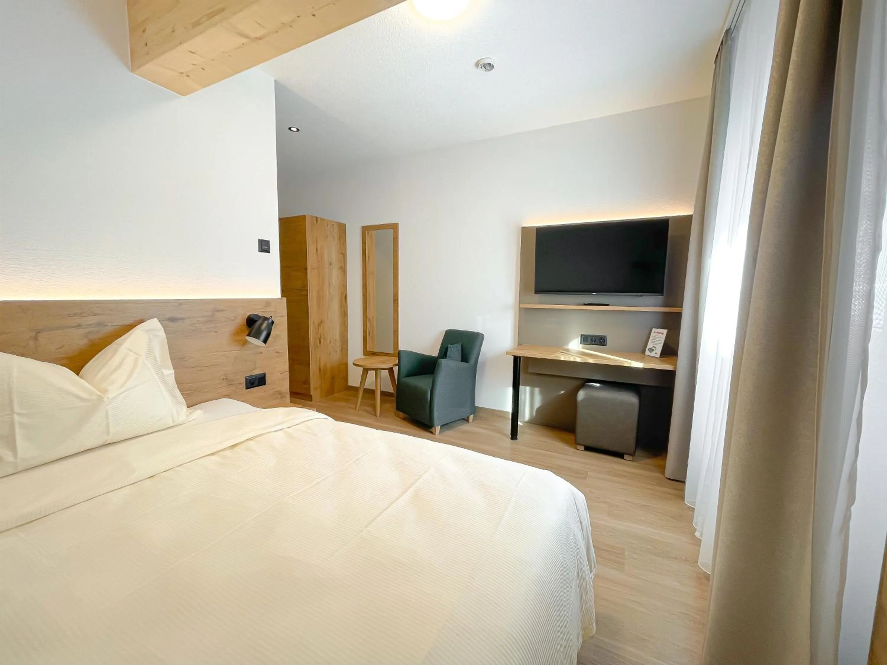 Photo of the whole room, Bed in Hotel Olympica