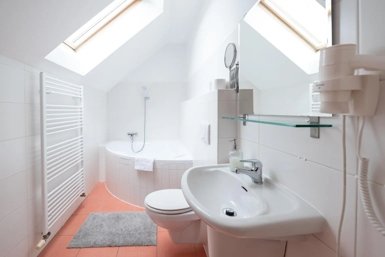 Bathroom in Hotel Garni Pod Skalkou