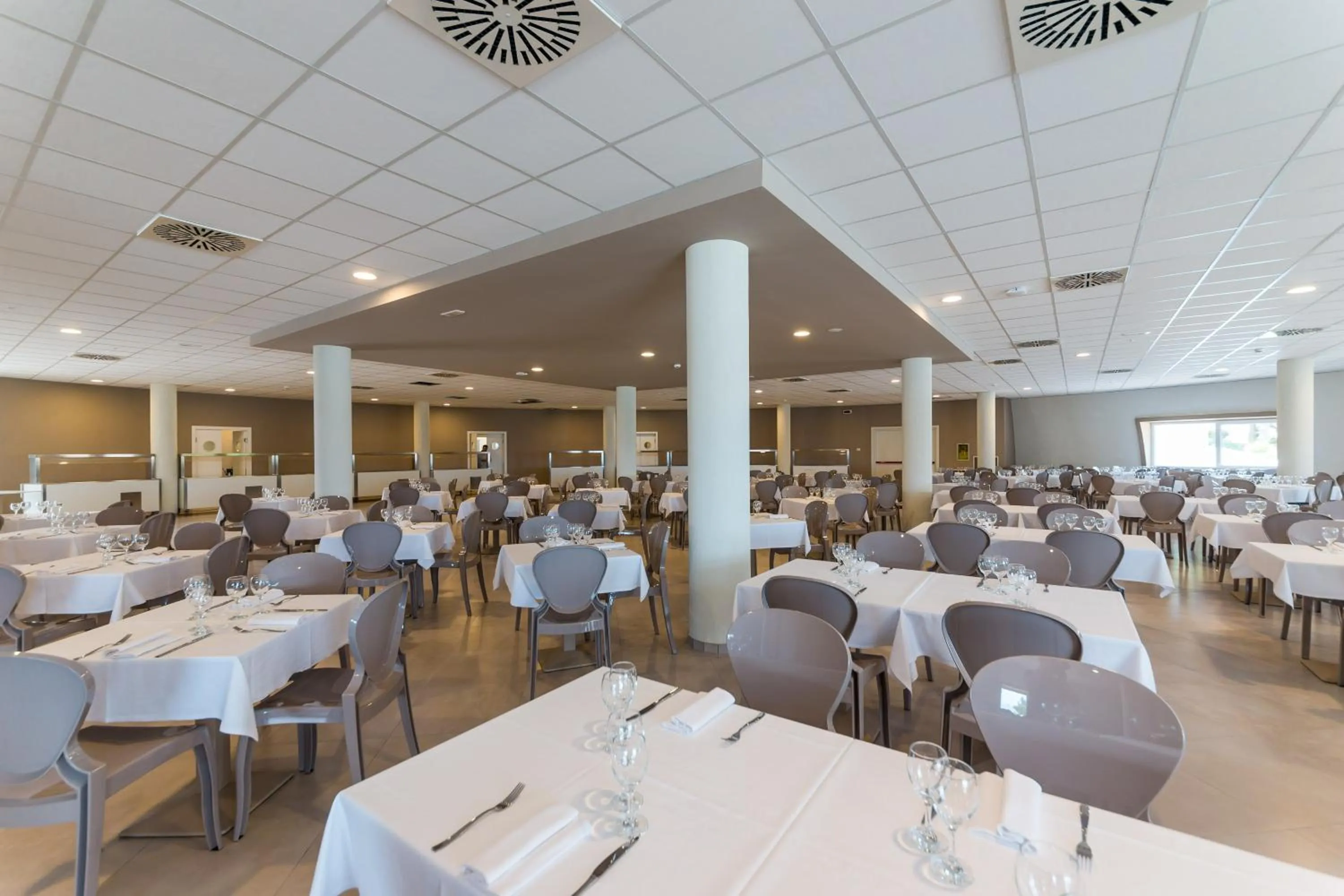 Restaurant/places to eat in Torre Cintola Greenblu Sea Emotions