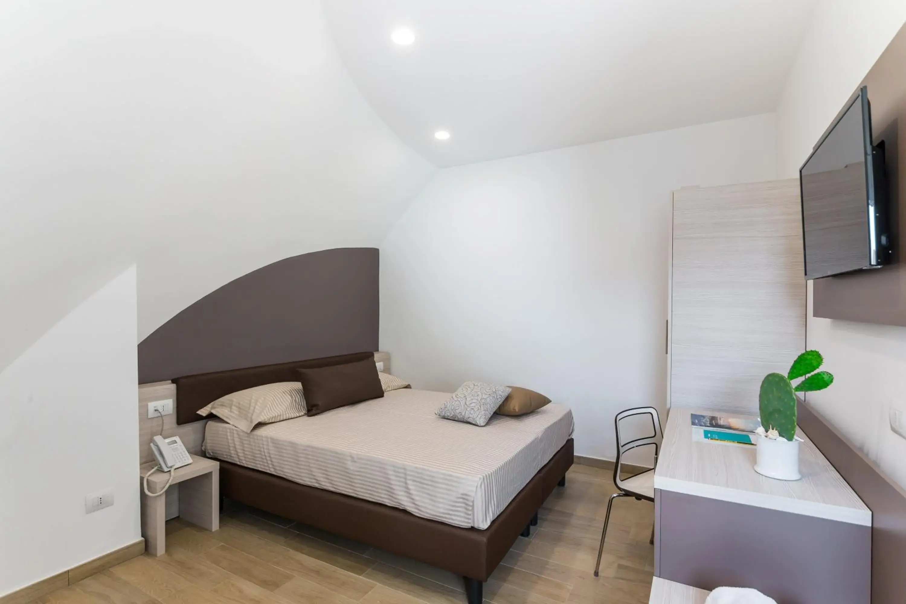 Bedroom, Bed in Torre Cintola Greenblu Sea Emotions Bedroom, Bed in Torre Cintola Greenblu Sea Emotions