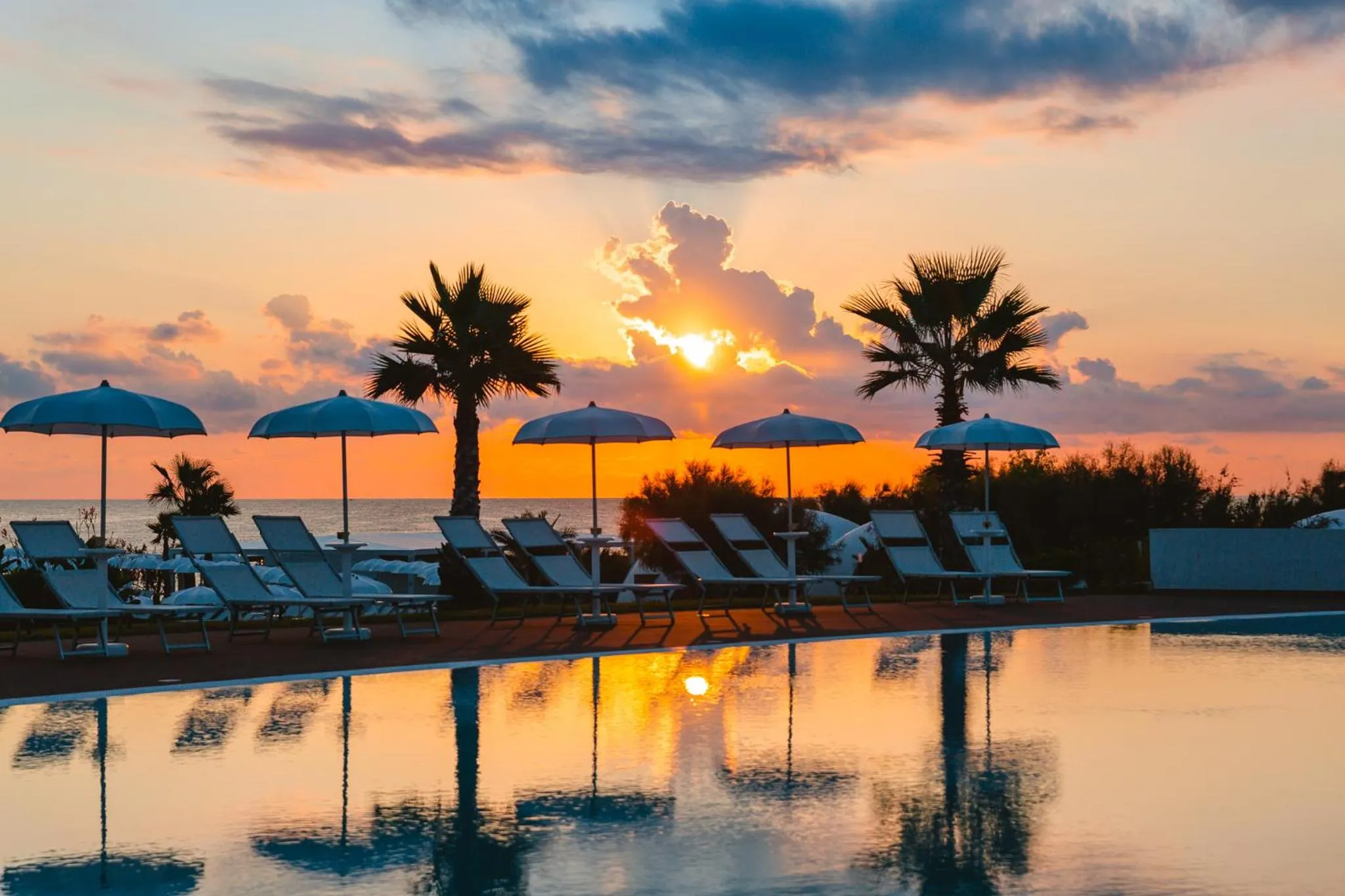 Property building in Torre Cintola Greenblu Sea Emotions