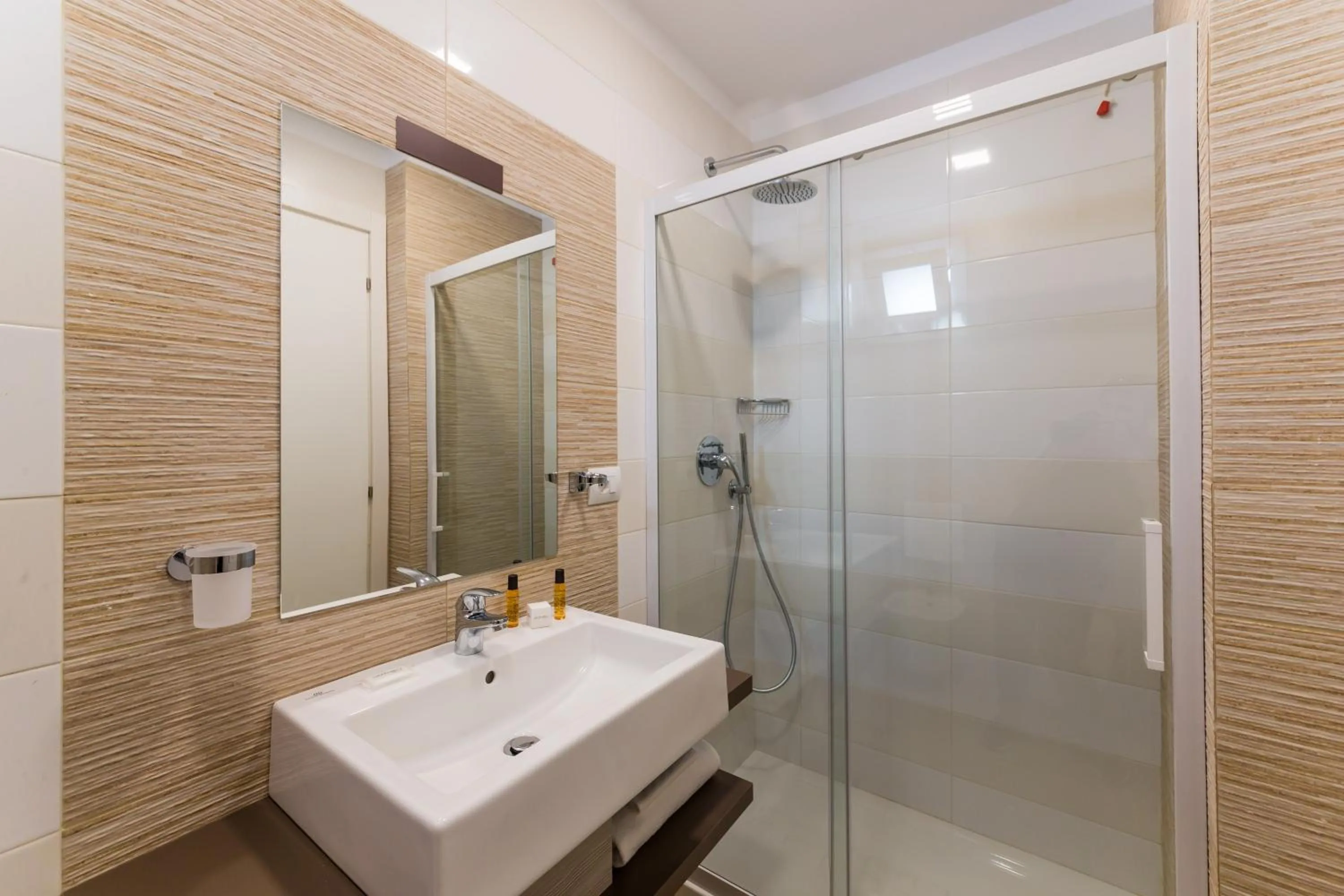 Standard Family Room in Torre Cintola Greenblu Sea Emotions