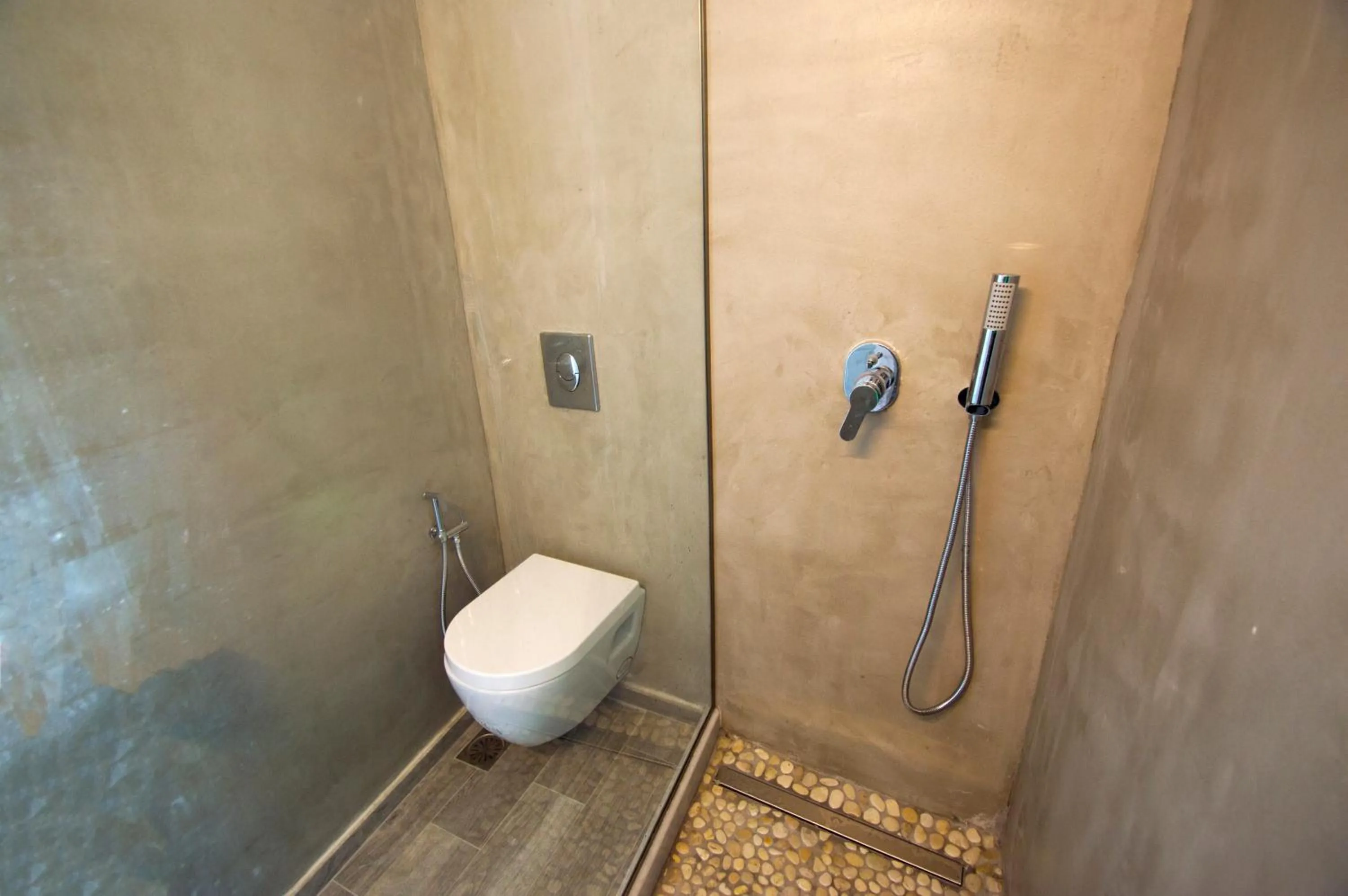 Shower in Alexandros Mykonos