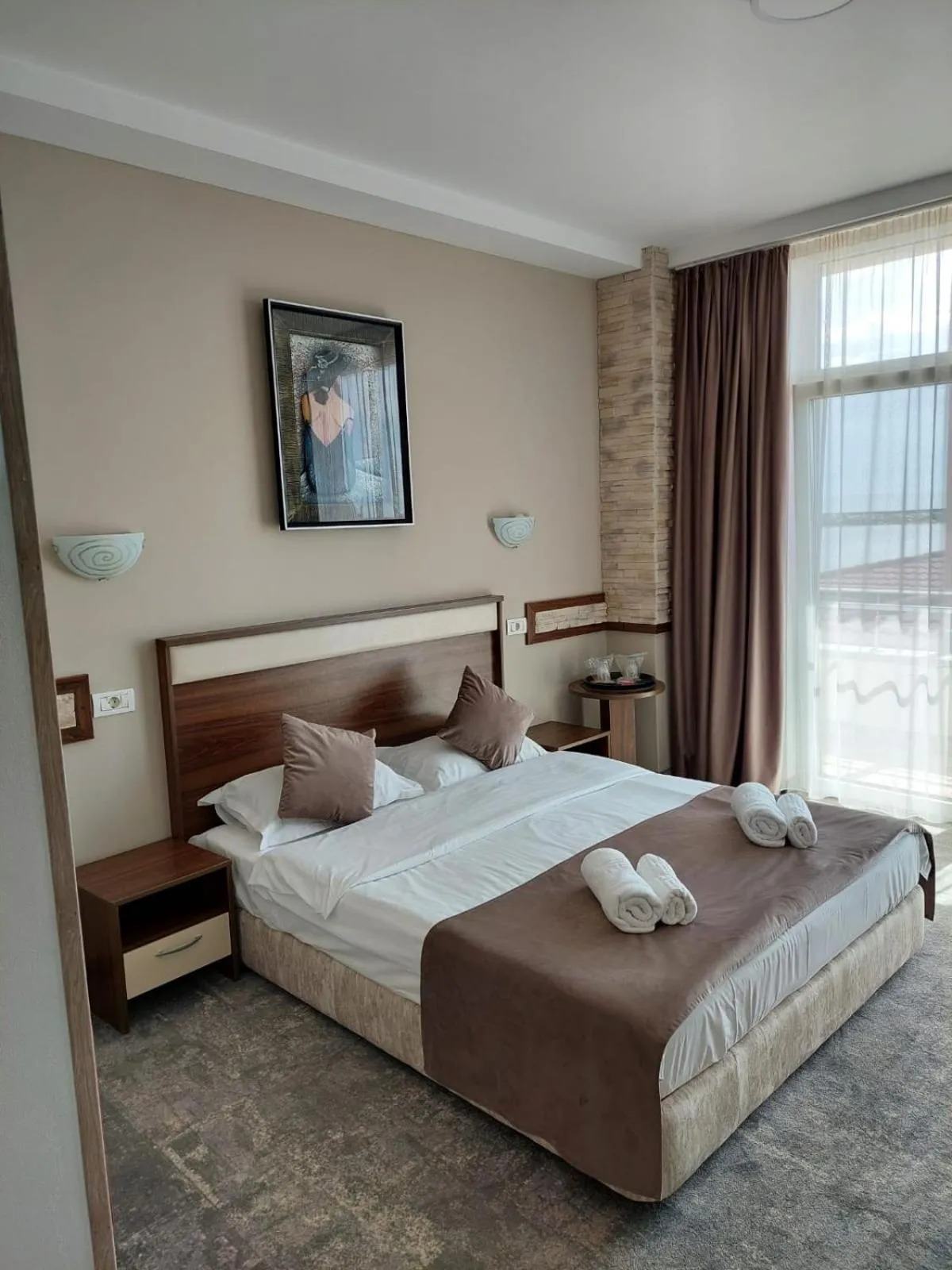 Photo of the whole room, Bed in Hotel Laguna