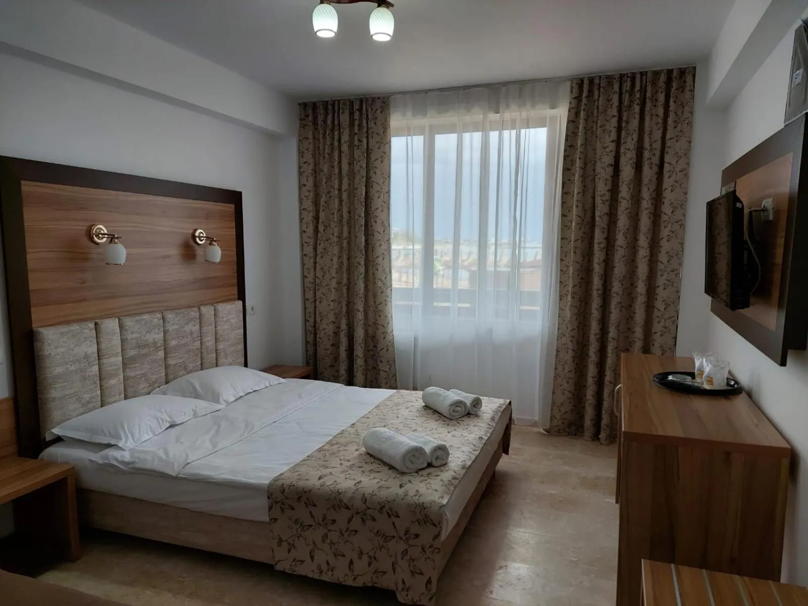 Photo of the whole room, Bed in Hotel Laguna