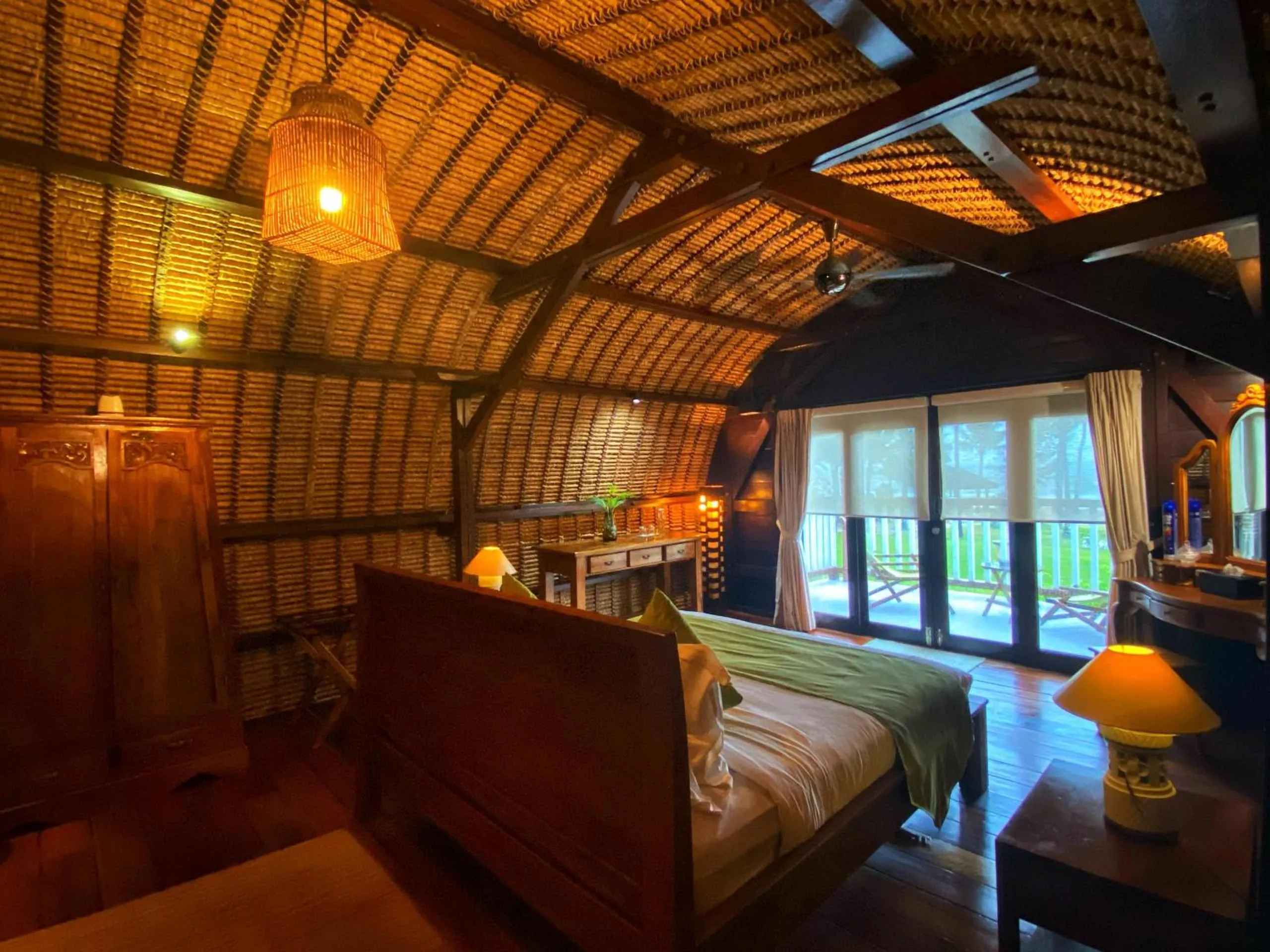 Bed in Kudat Riviera Exclusive Beach Villas