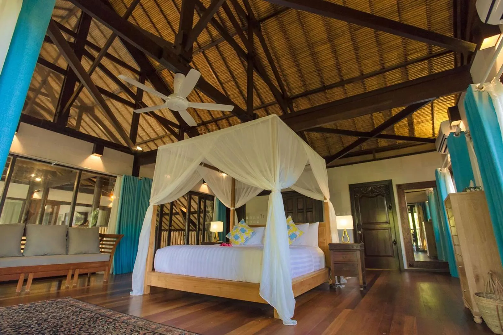 Bed in Kudat Riviera Exclusive Beach Villas