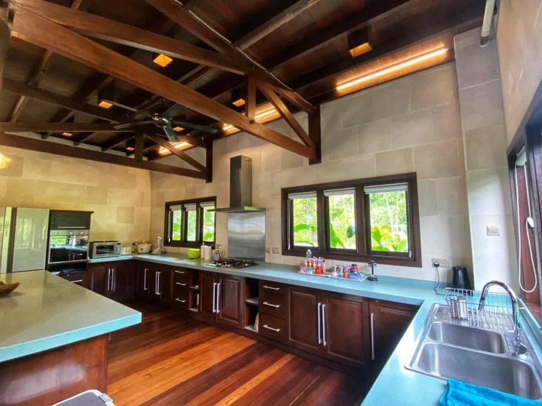 Kitchen or kitchenette in Kudat Riviera Exclusive Beach Villas