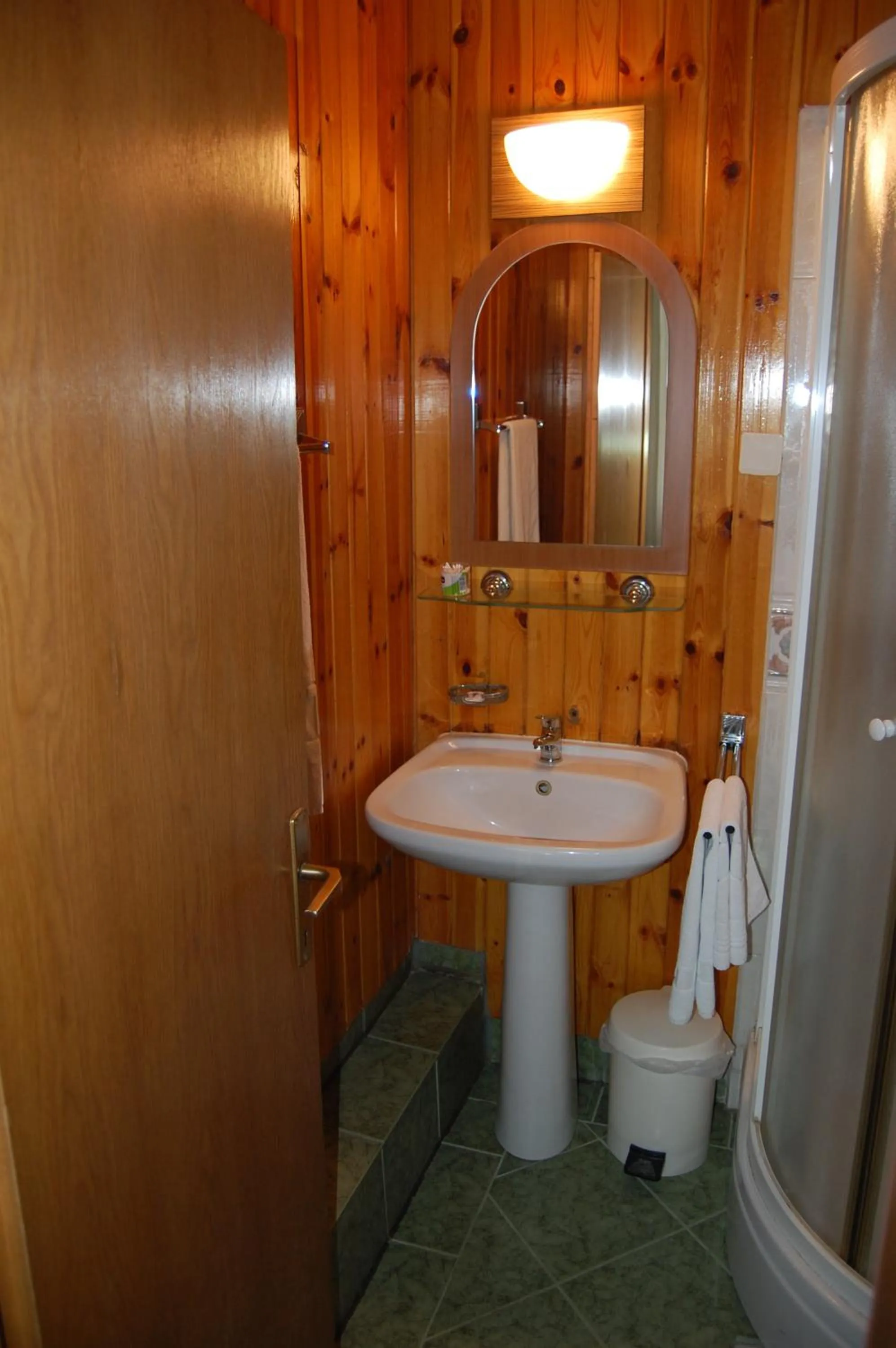 Toilet in B&B Kanet