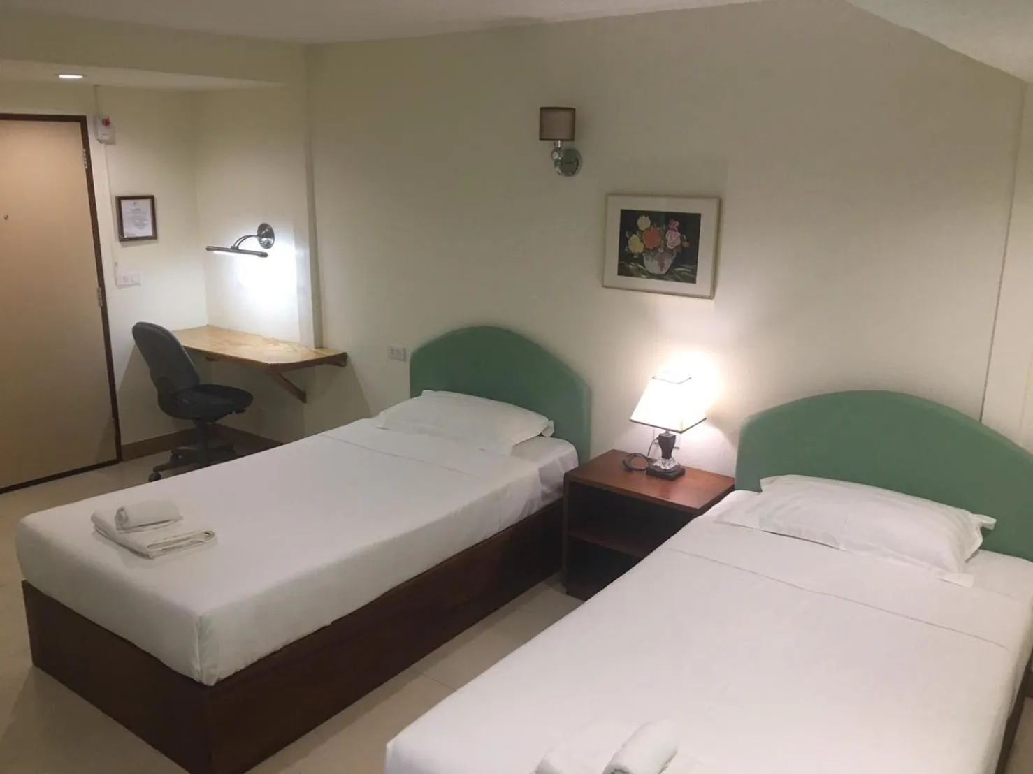 Bed in Mamaungpaa Hill resort