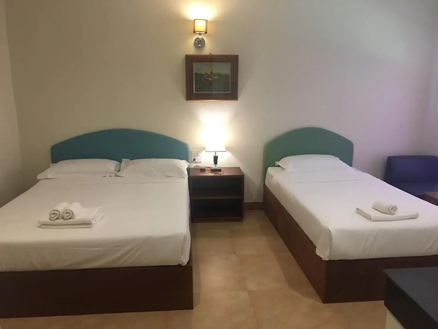 Budget Triple Room in Mamaungpaa Hill resort Budget Triple Room in Mamaungpaa Hill resort