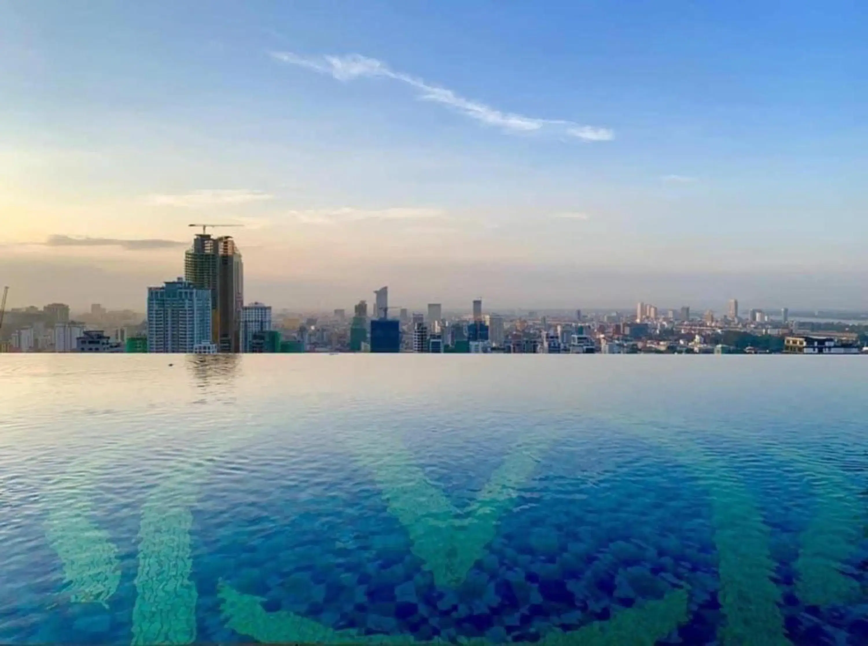 Pool view in The View Serviced Residence 豪景日式酒店公寓 Pool view in The View Serviced Residence 豪景日式酒店公寓
