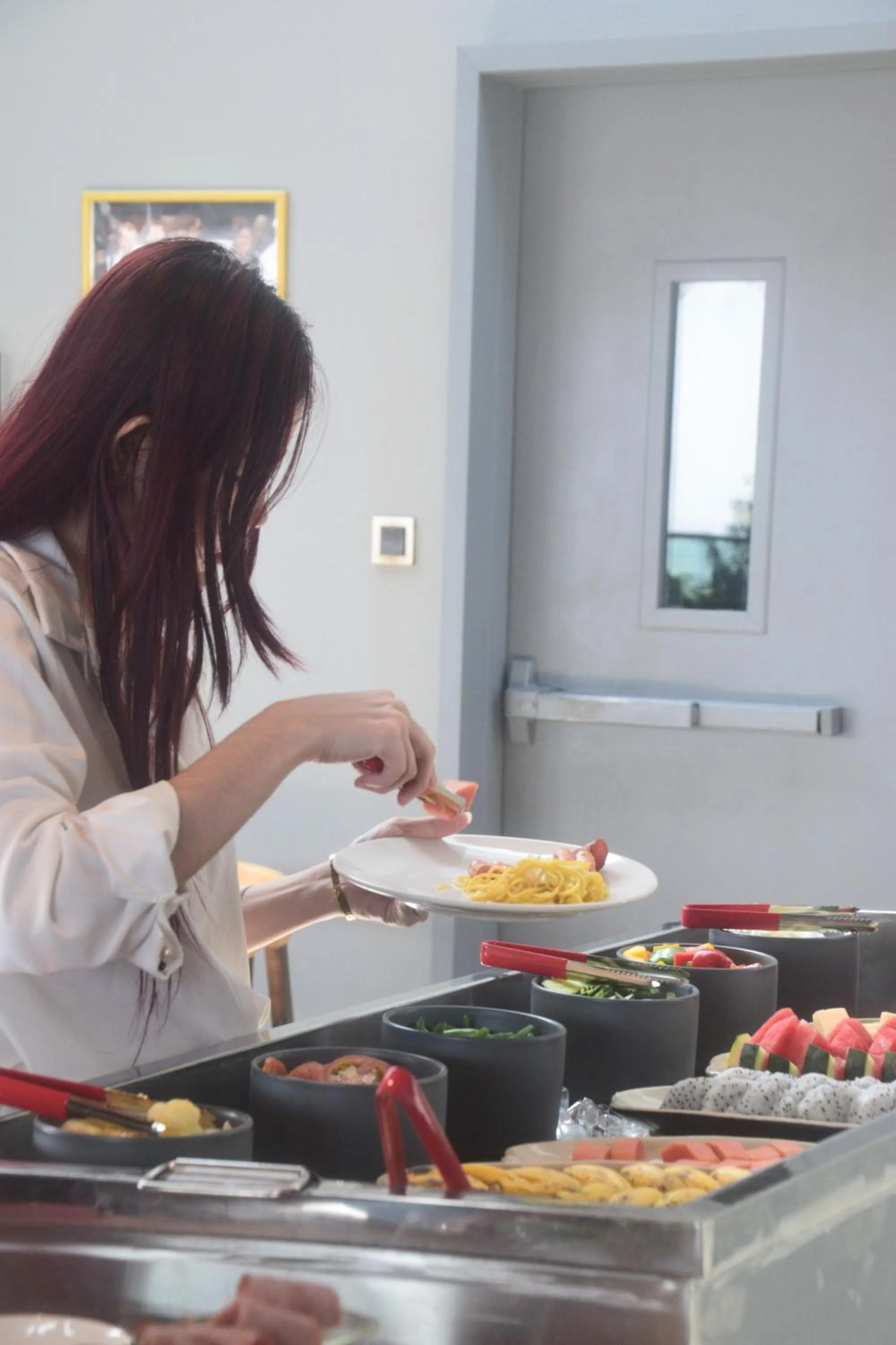 Buffet breakfast in The View Serviced Residence 豪景日式酒店公寓