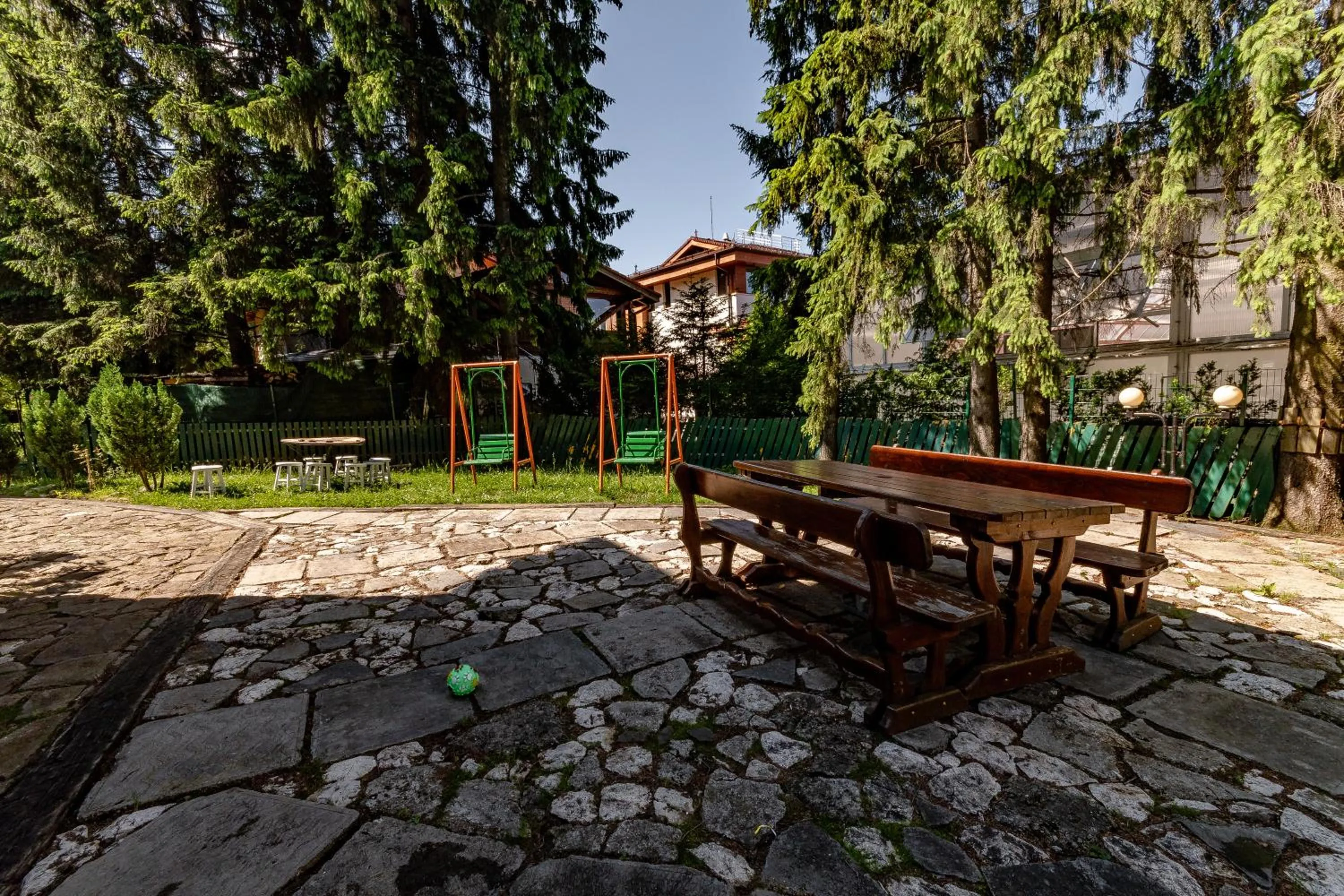 Inner courtyard view in Vila Zorile