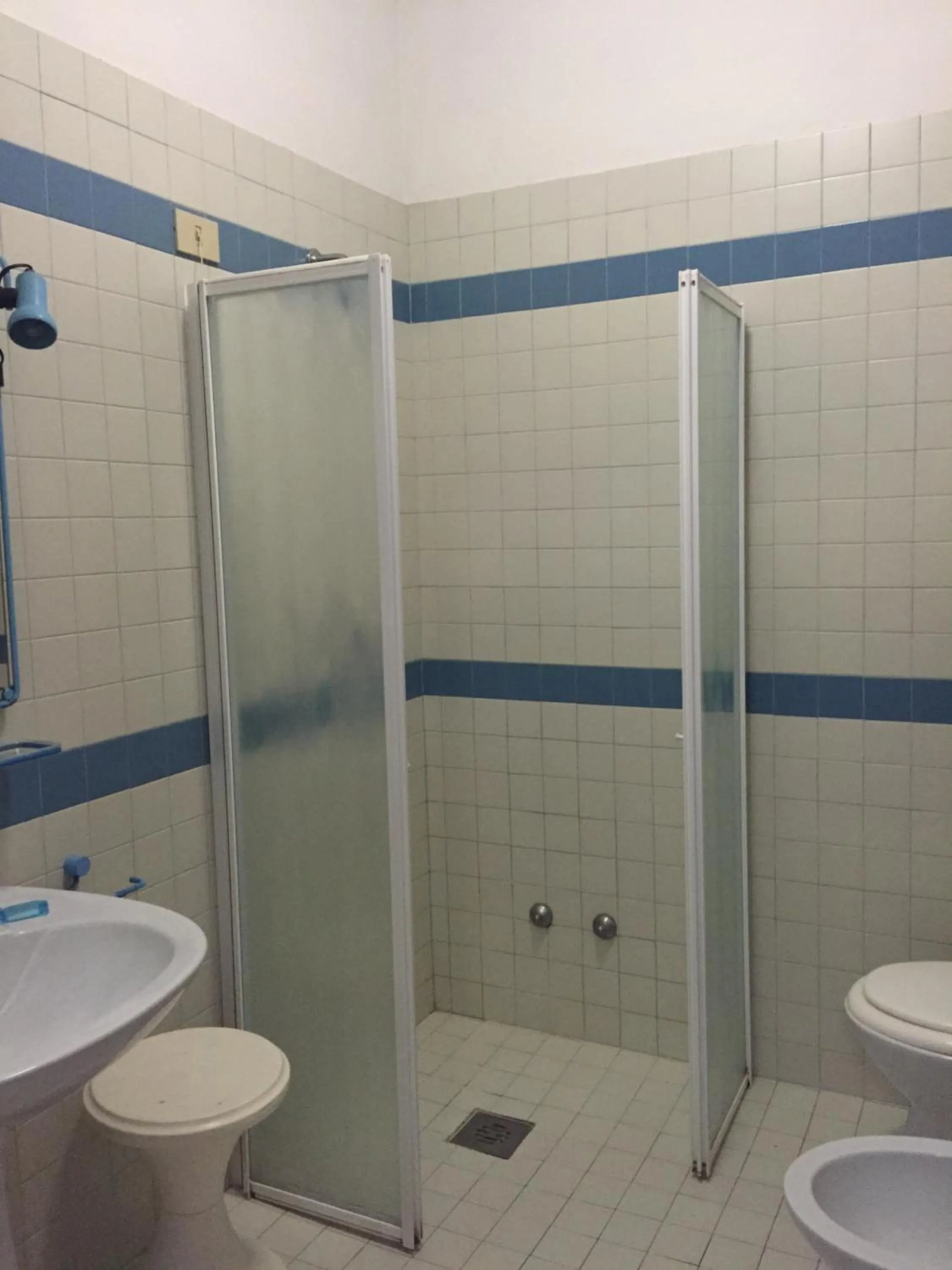 Photo of the whole room in Hotel Serenella