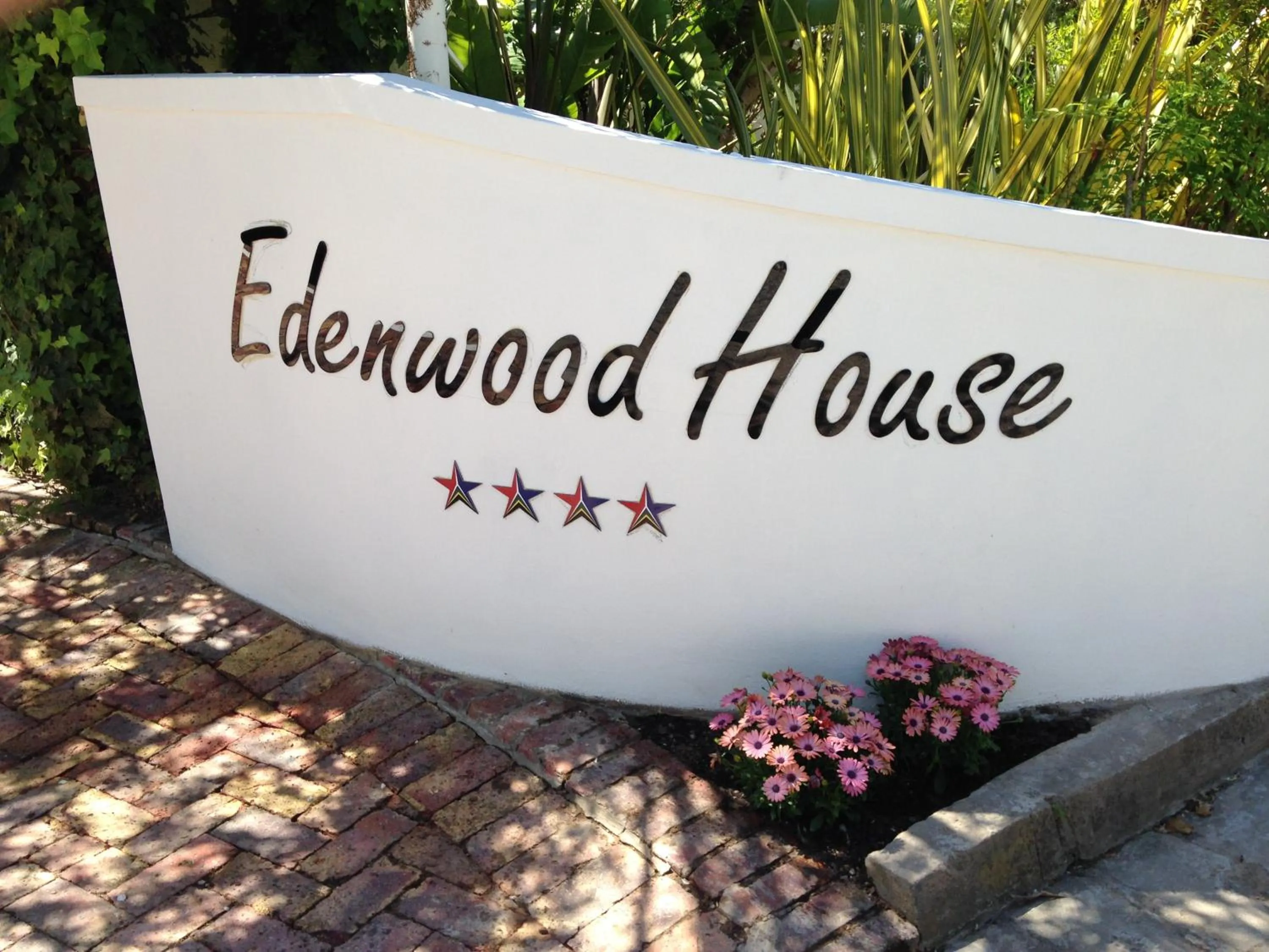 Property logo or sign in Edenwood House