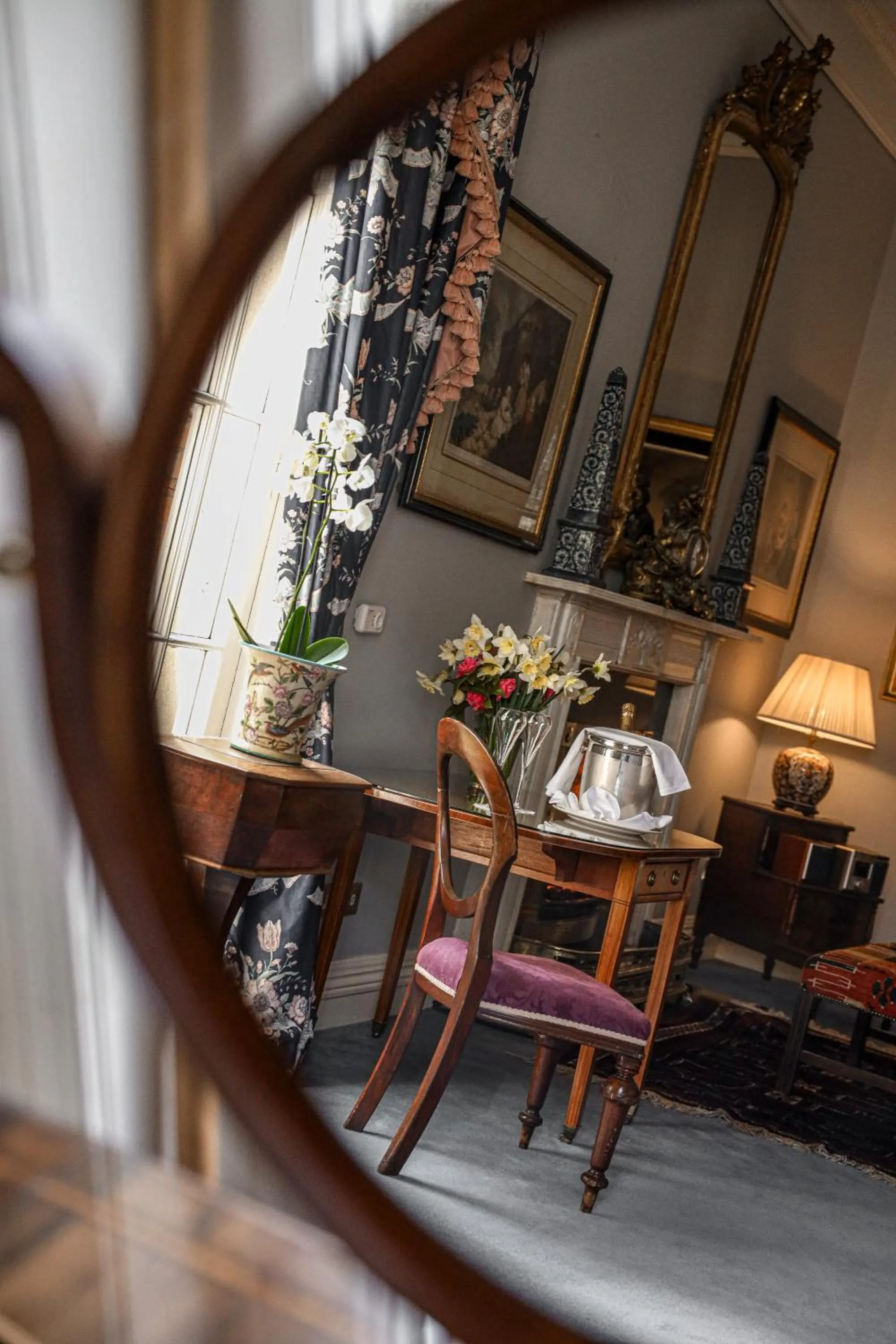 Decorative detail in Marlfield House Hotel Relais et Chateaux